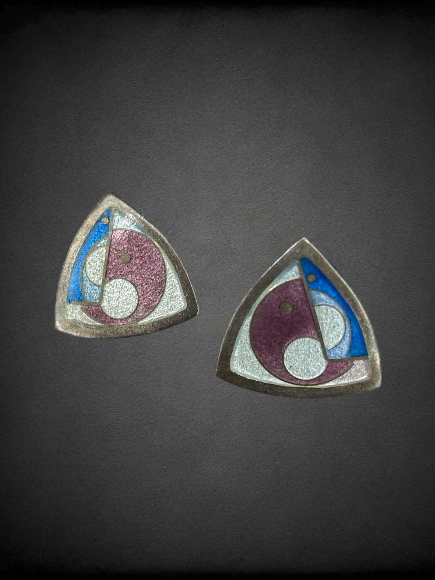 Vintage triangular chunky earrings with abstract design