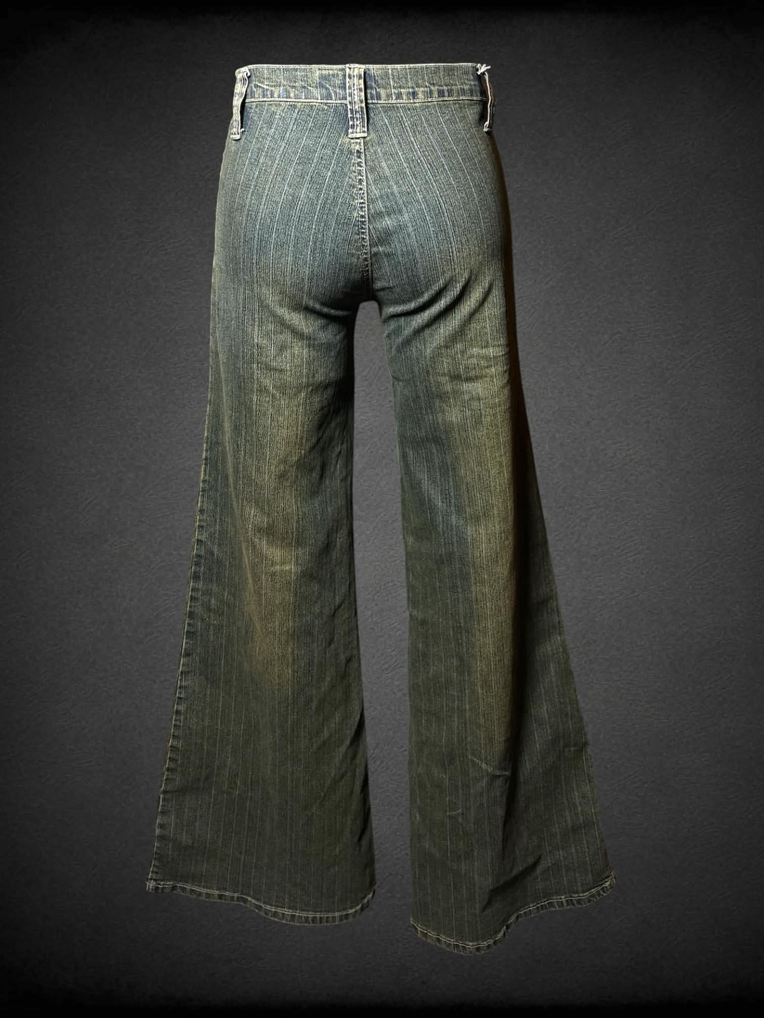 S G.H.Z. Jeans vintage low-rise wide legged faded denim jeans, with striped pattern, and buttoned pockets on front