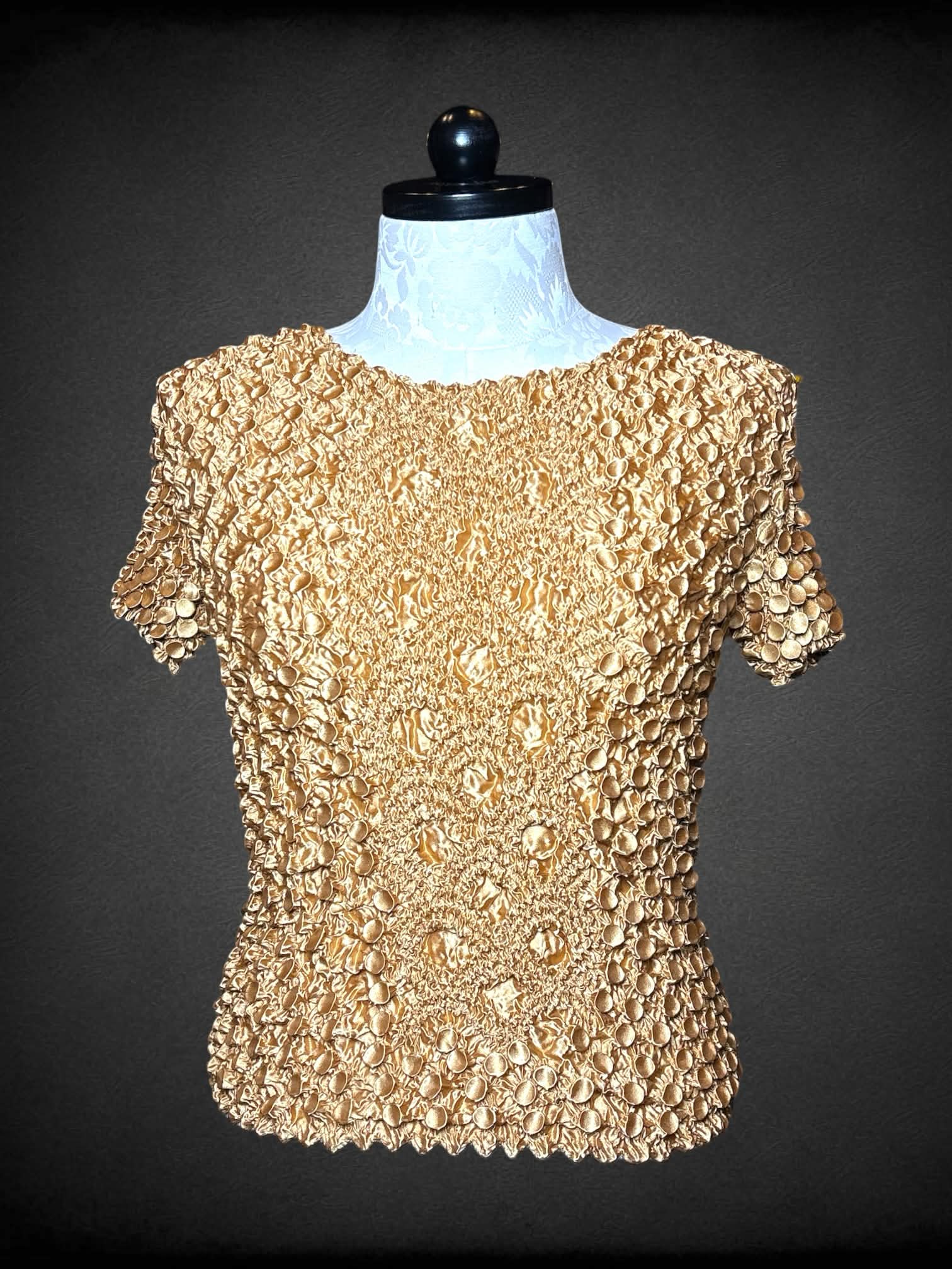 0X vintage gold textured stretch top with “scale-like” pattern