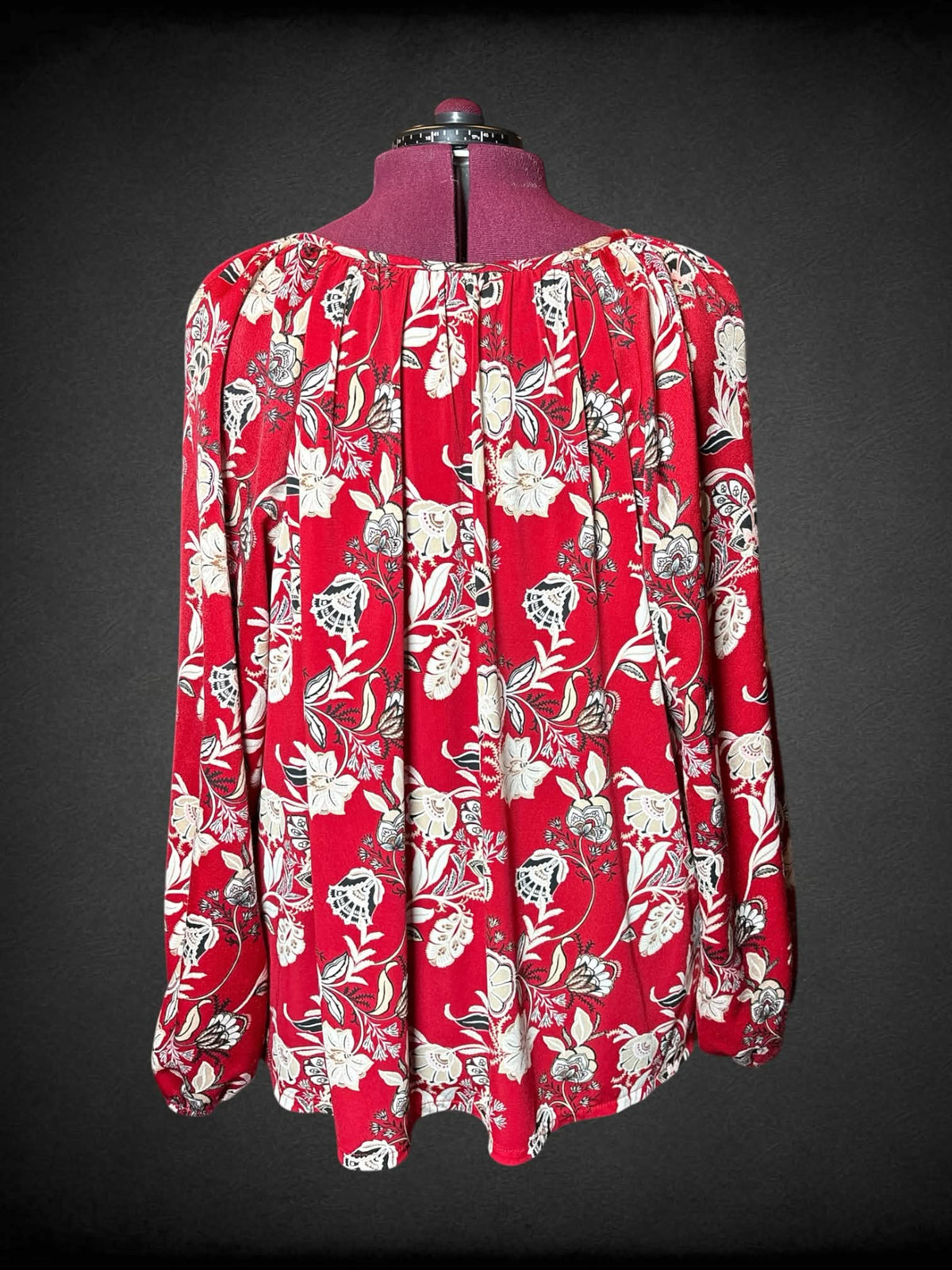 4X Lane Bryant red long-sleeve blouse with ornamental floral pattern