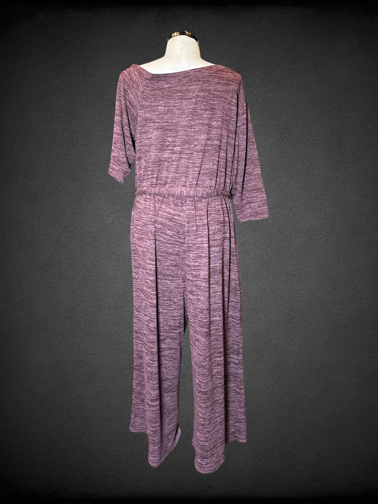 4X Lane Bryant NWT soft mauve jumpsuit with pockets, and adjustable tie in waist