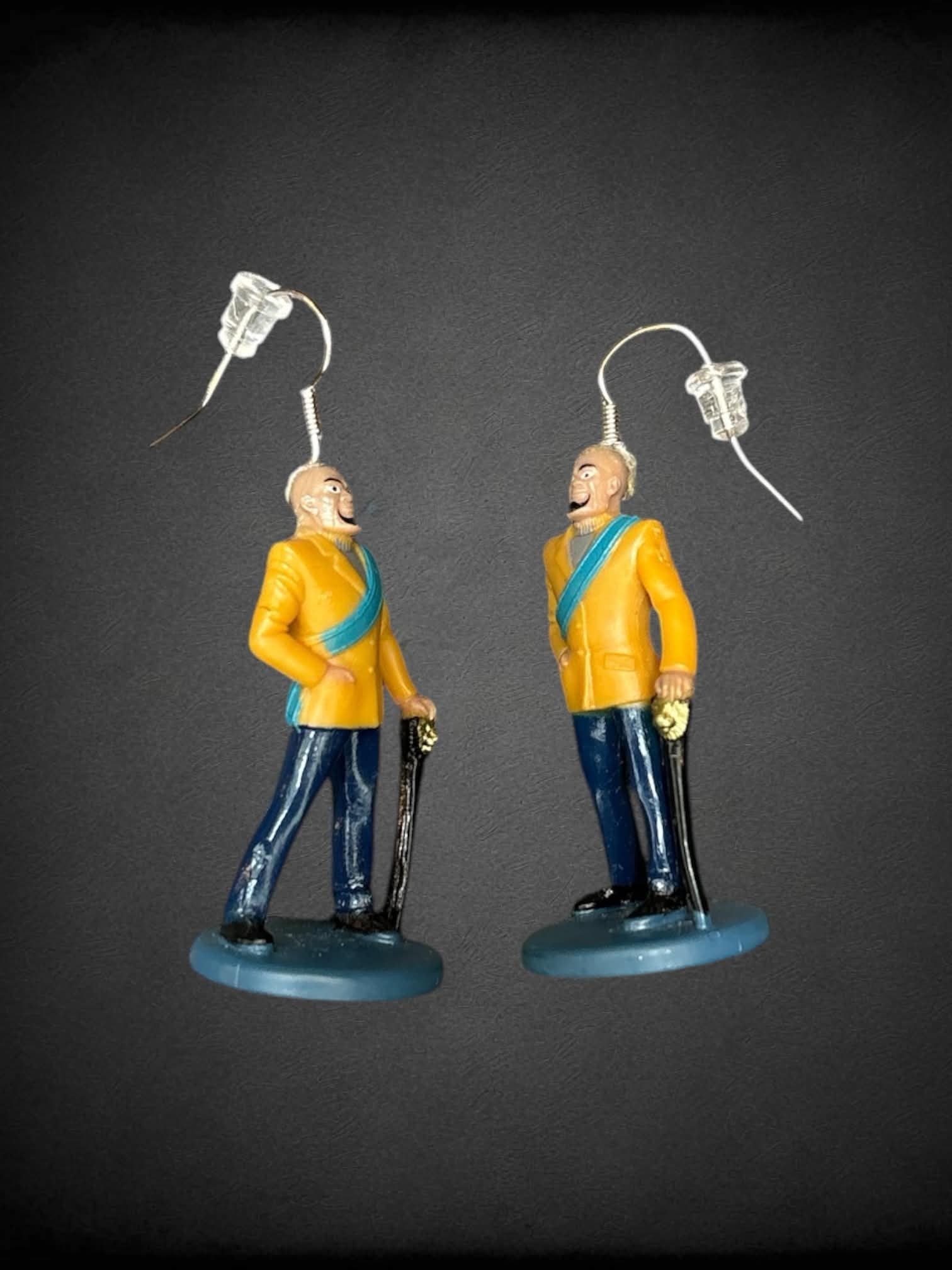 Prince Phillippe Azure earrings from the board game “Clue”