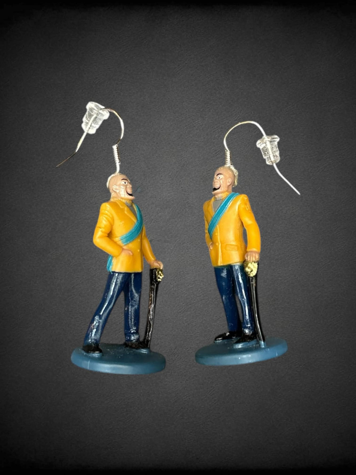 Prince Phillippe Azure earrings from the board game “Clue”