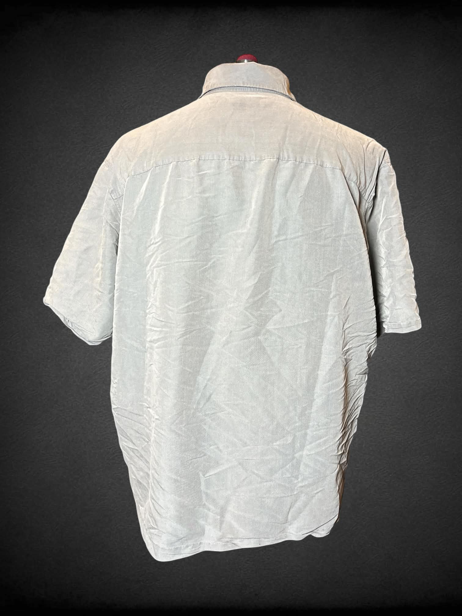 3X Liz Claiborne grey button-up shirt with sewn detailing on front