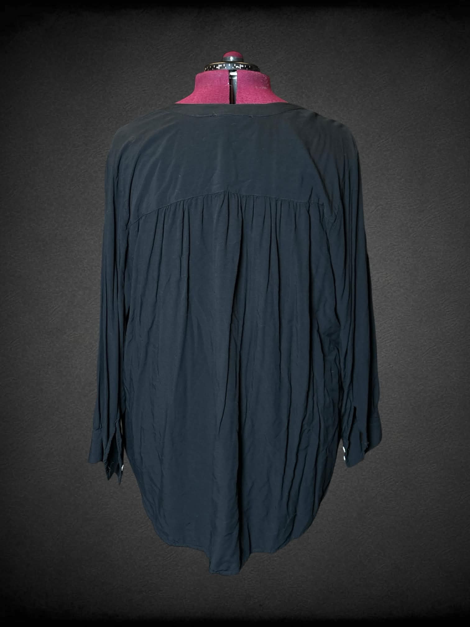 2X Jane + Delancey black long-sleeve shirt with decorative buttons on front