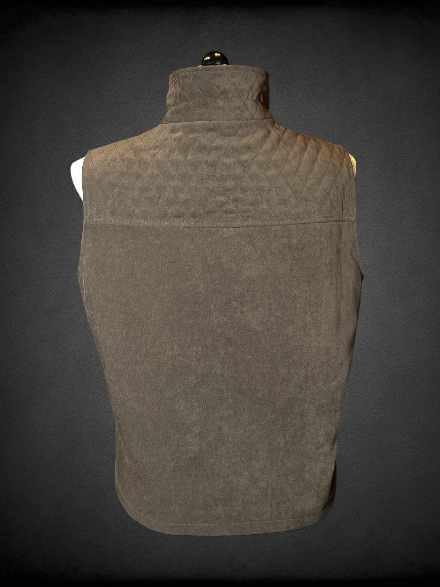 1X vintage brown zip-up vest jacket with pockets, and sewn pattern