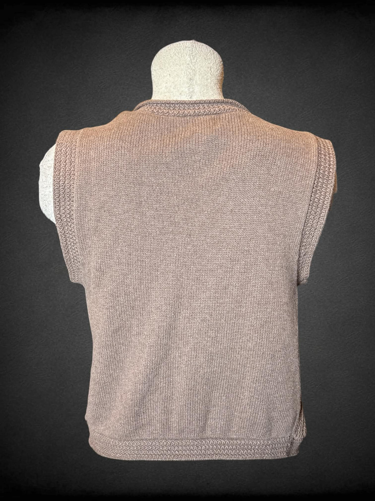 L Mossimo brown knit sweater outer layer