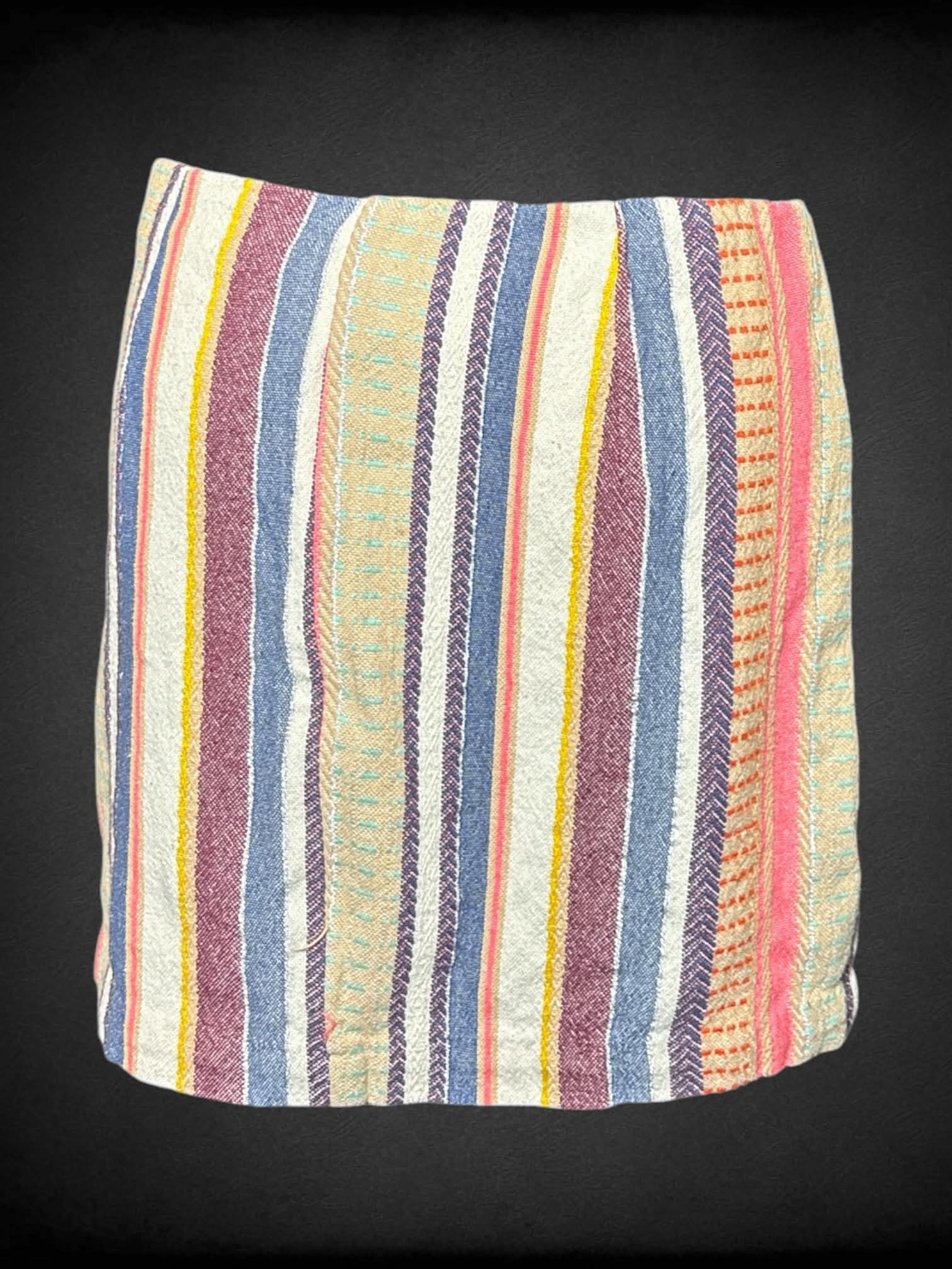 M Divided white woven pencil skirt with colorful striped pattern, and zipper on side