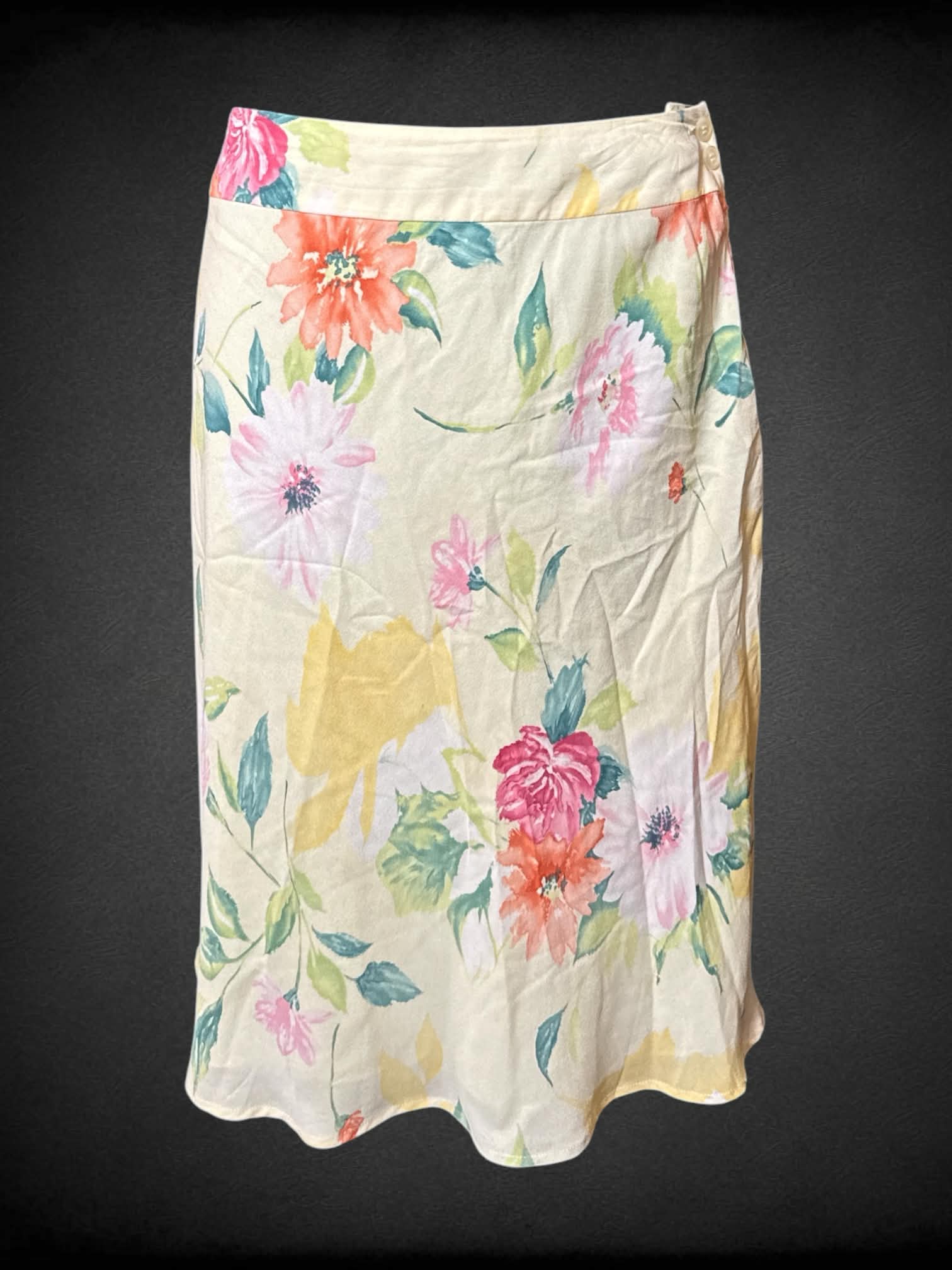 S Talbots vintage yellow silk skirt with floral pattern, and zipper with buttons on side