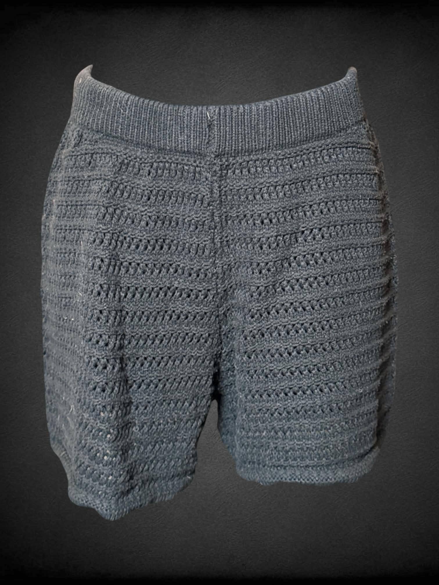 S Wild Fable black knit shorts with stretch waist