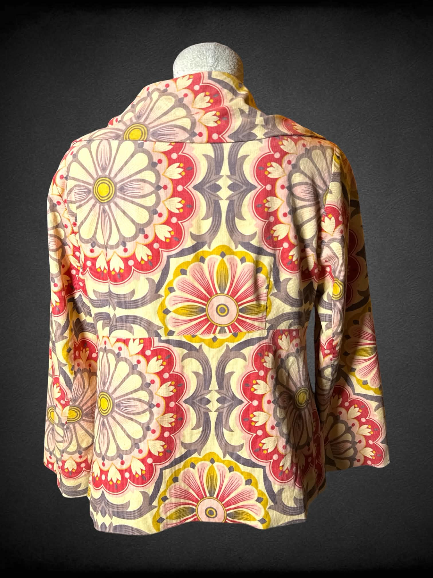 L fei yellow corduroy button-up blazer with floral pattern, and pockets on front