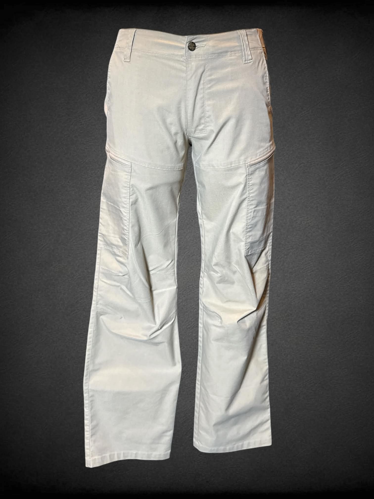 XL LAPG khaki cargo pants with zipper pocket on side