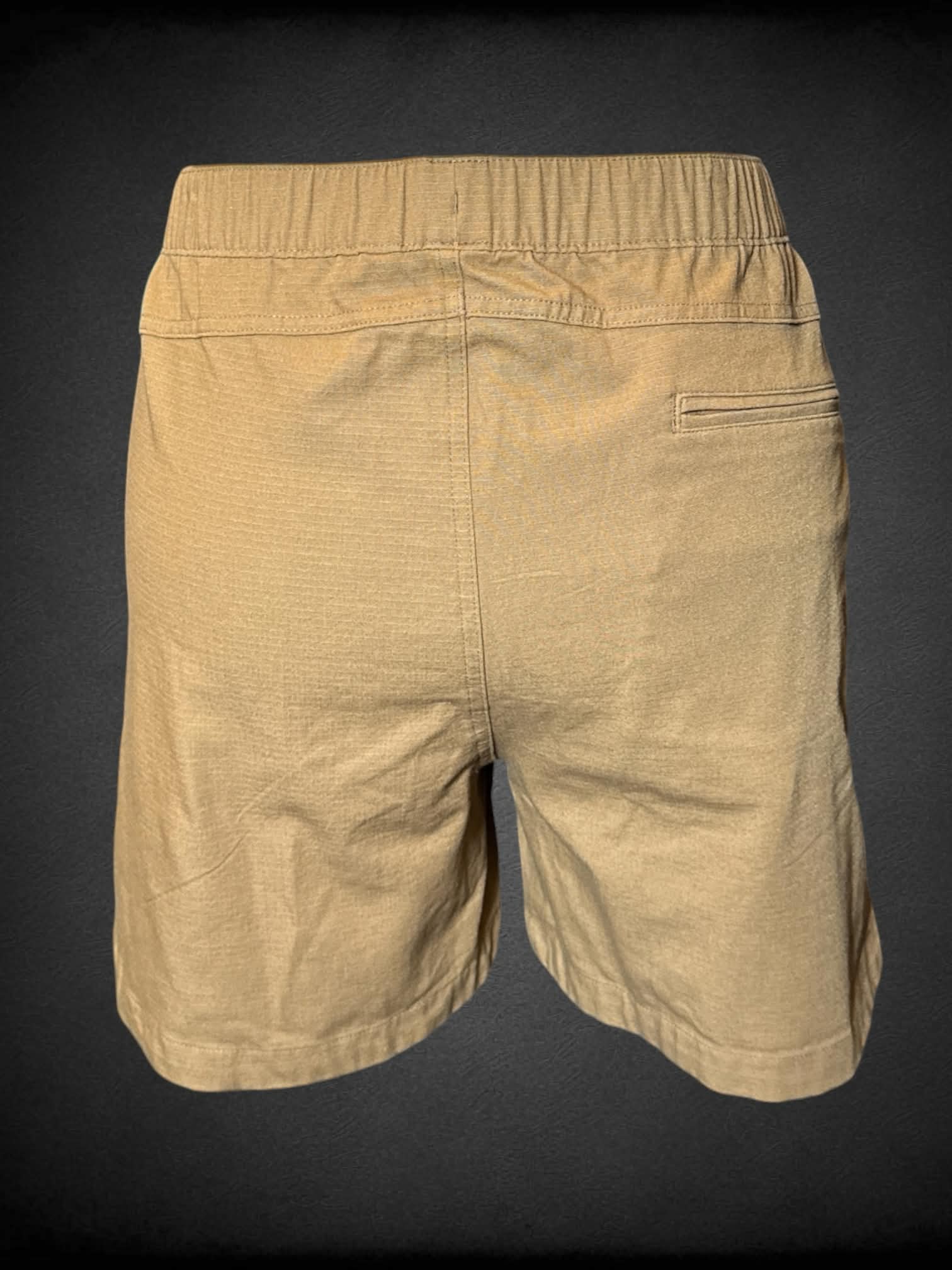 1X Carhartt brown shorts with stretch waist
