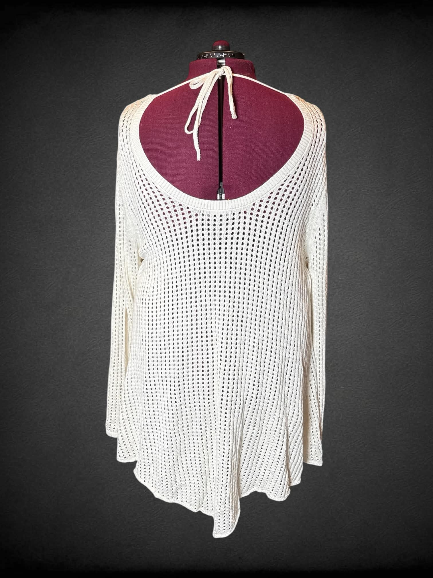 5X Forever 21 white woven sweater dress with cutout on back