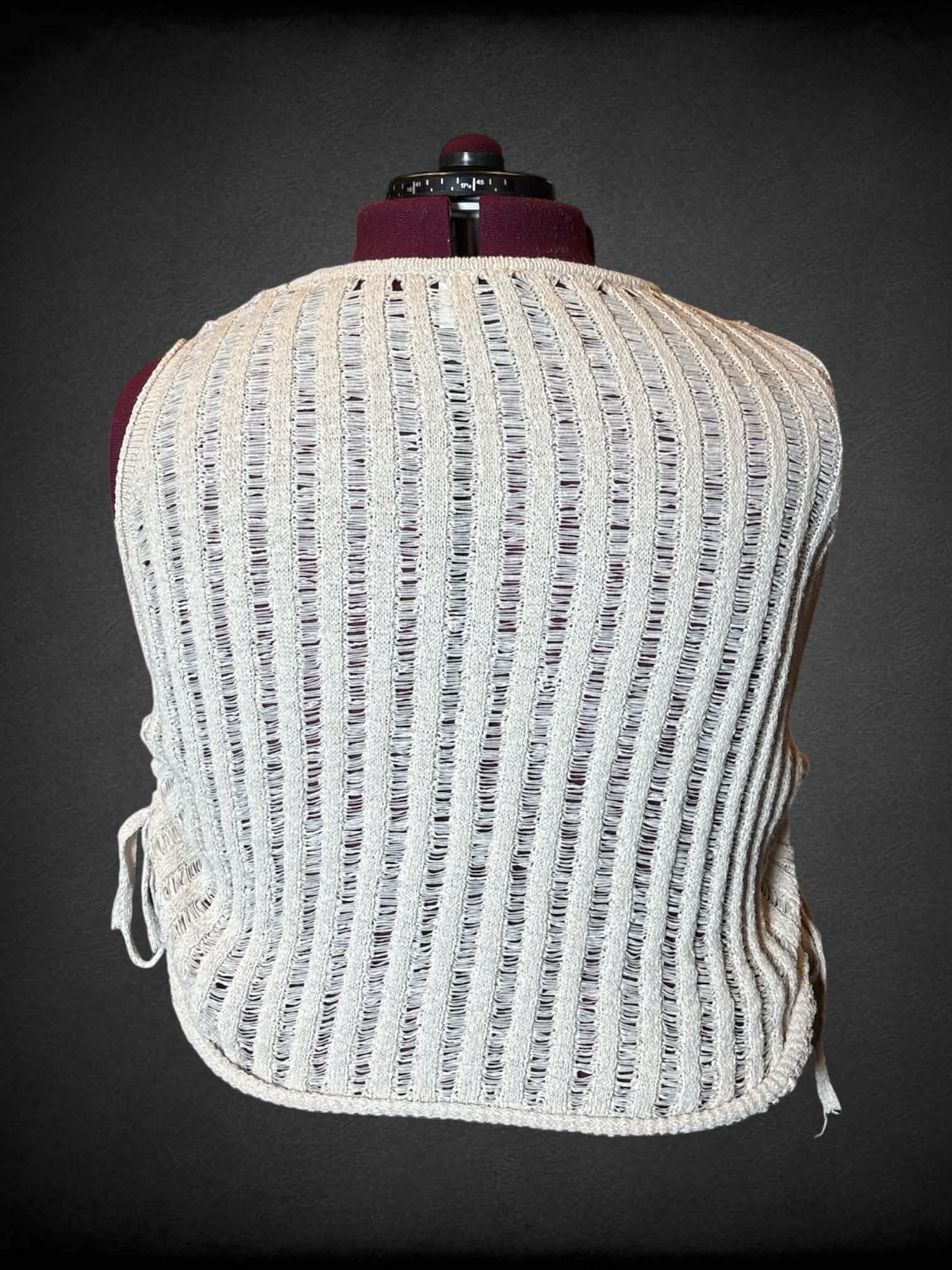 4X H&M beige woven cropped top with cinched sides