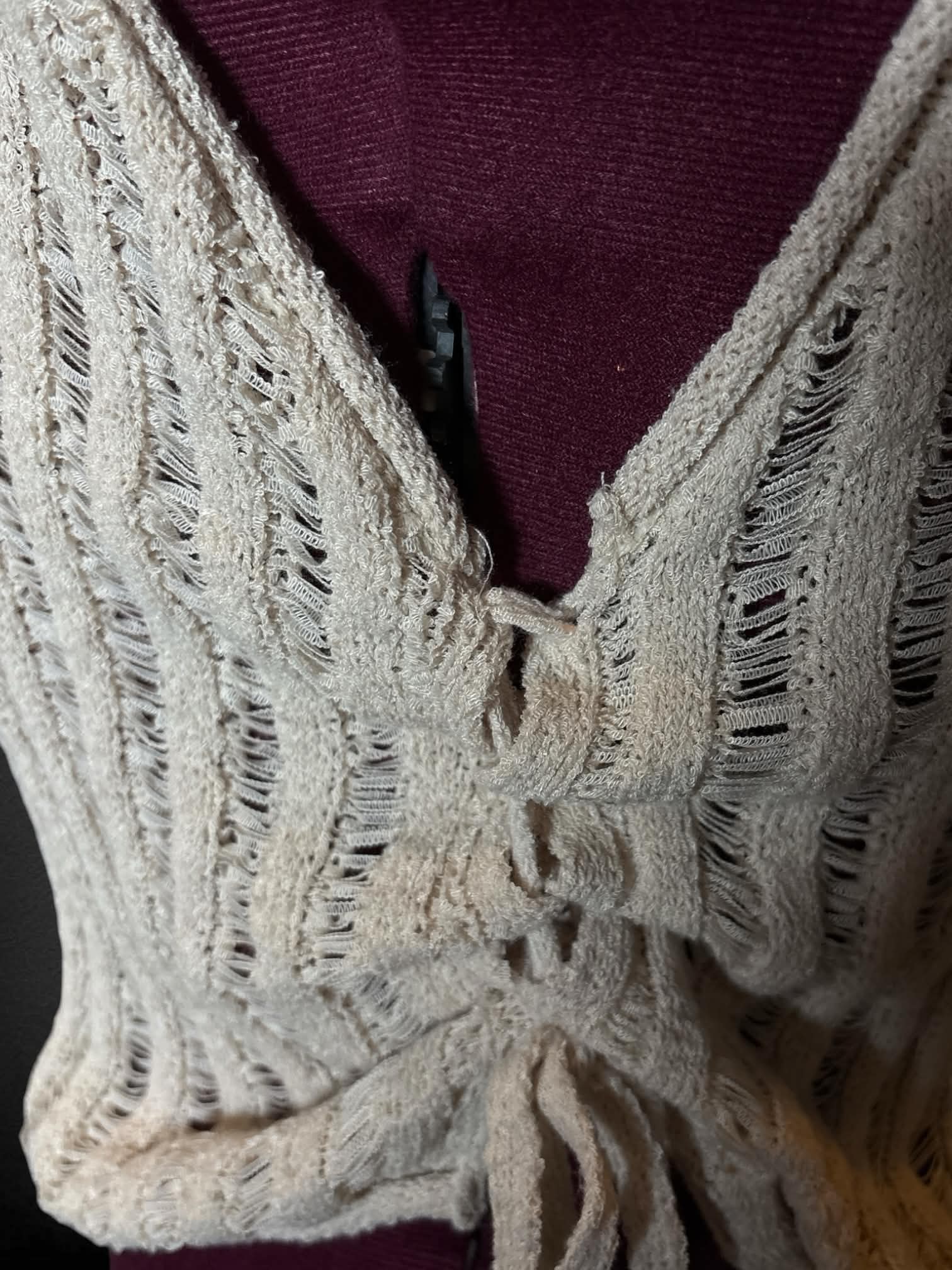 4X H&M beige woven cropped top with cinched sides