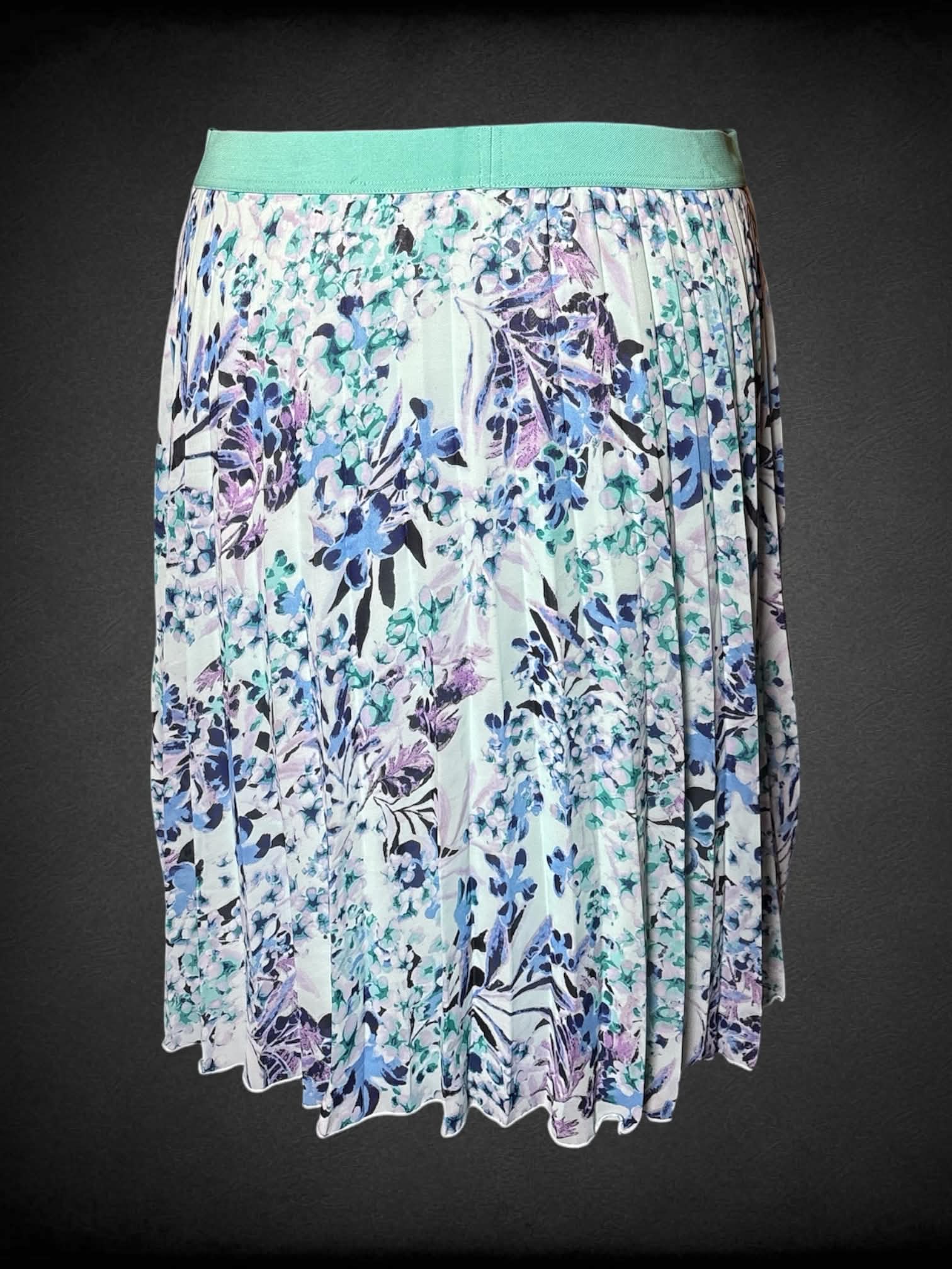 3X Jaclyn Smith mint green pleated skirt with purple & blue floral pattern, and stretch waist