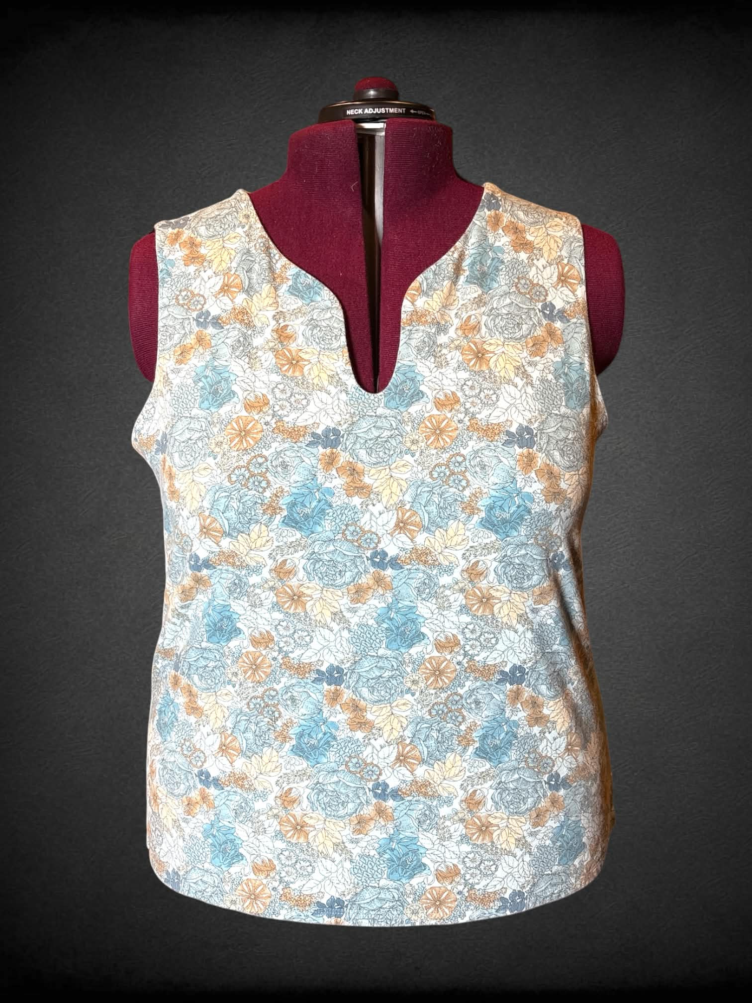 2X J. Jill blue soft sleeveless top with brown floral pattern