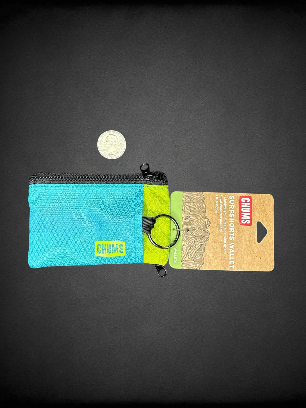 Chums NWT blue & green walle