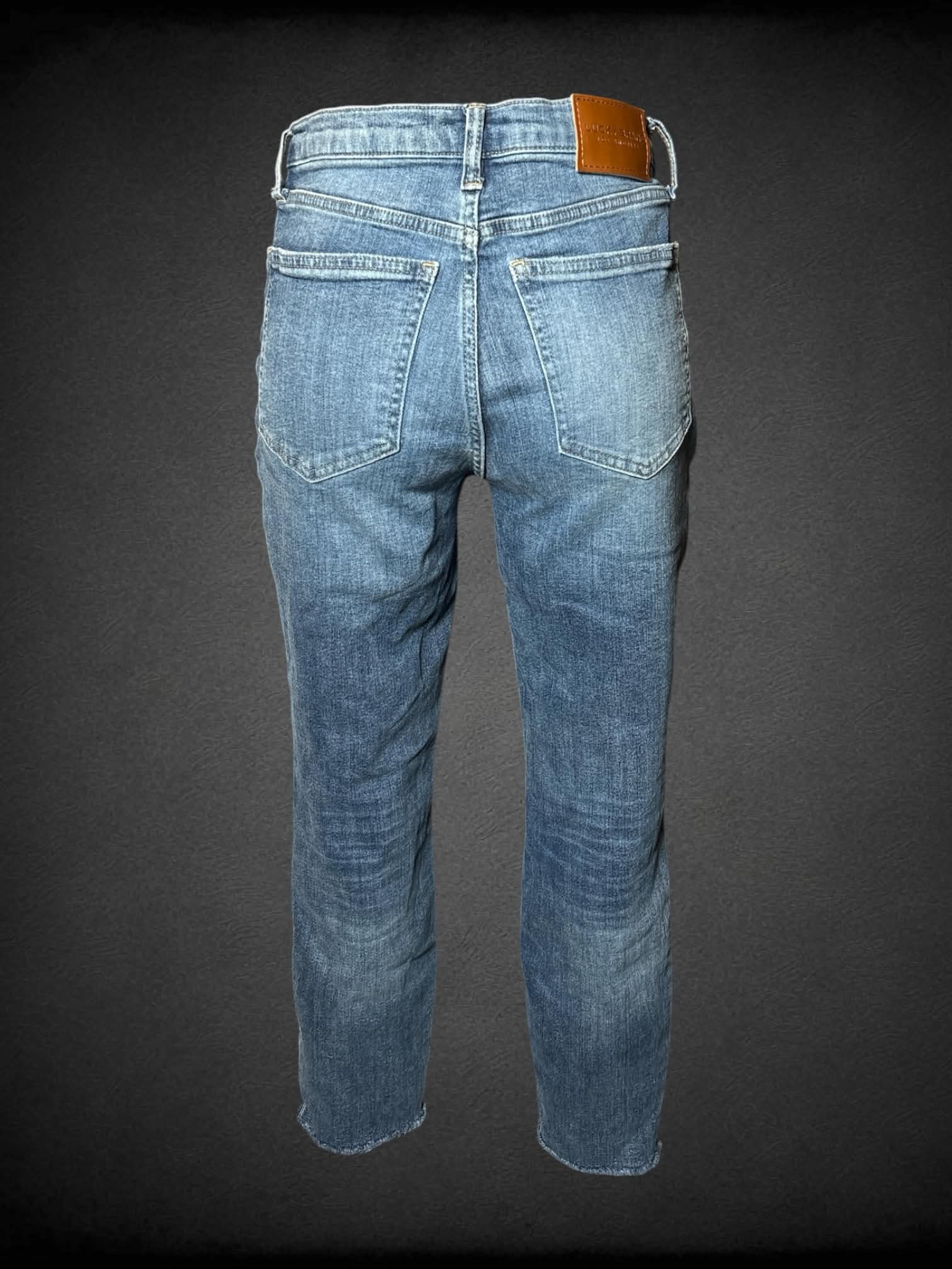M Lucky Brand blue straight cut high-waisted jeans with distressed hem