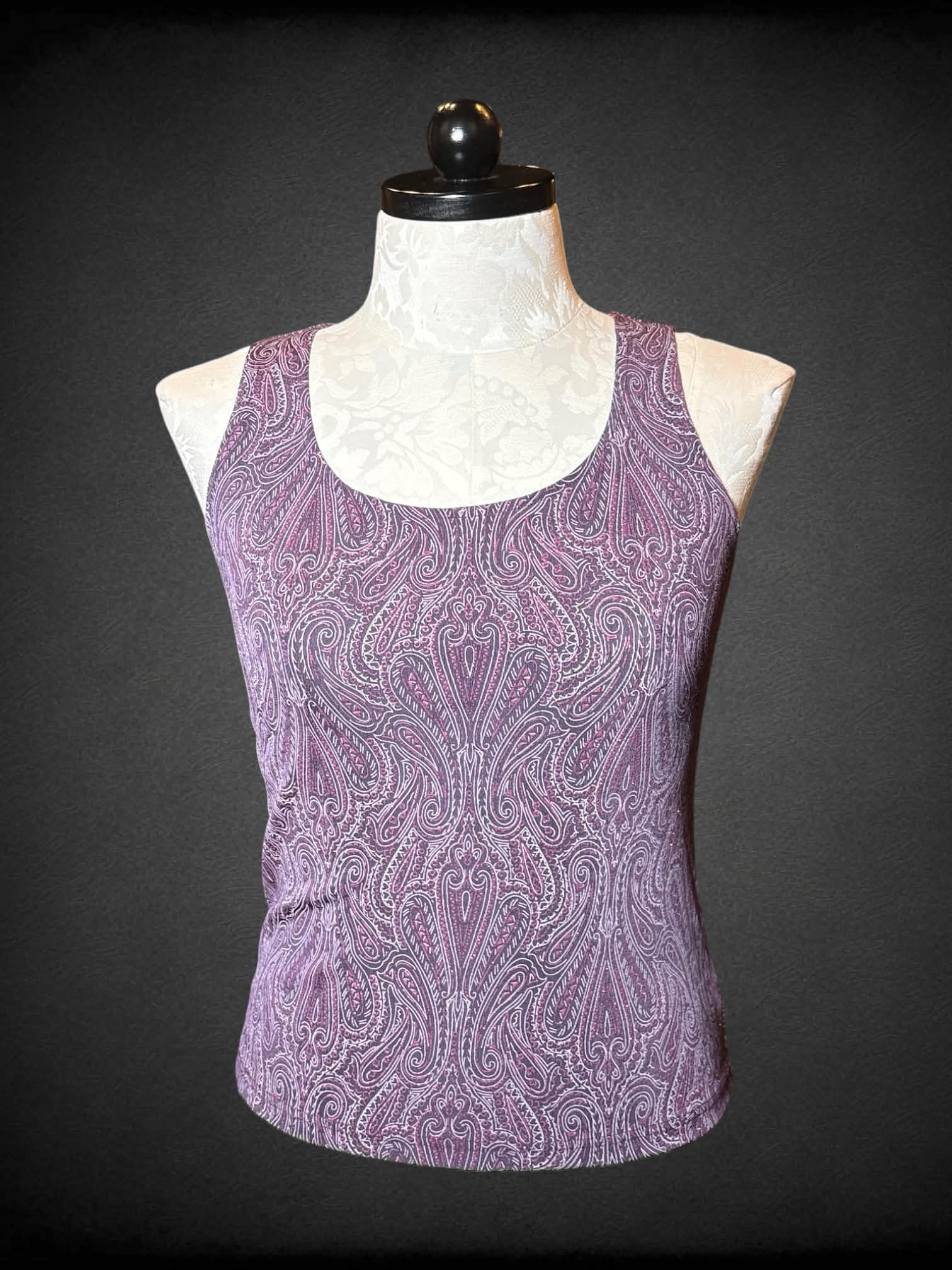 0X Metaphor NWT purple tank top with sparkly paisley design