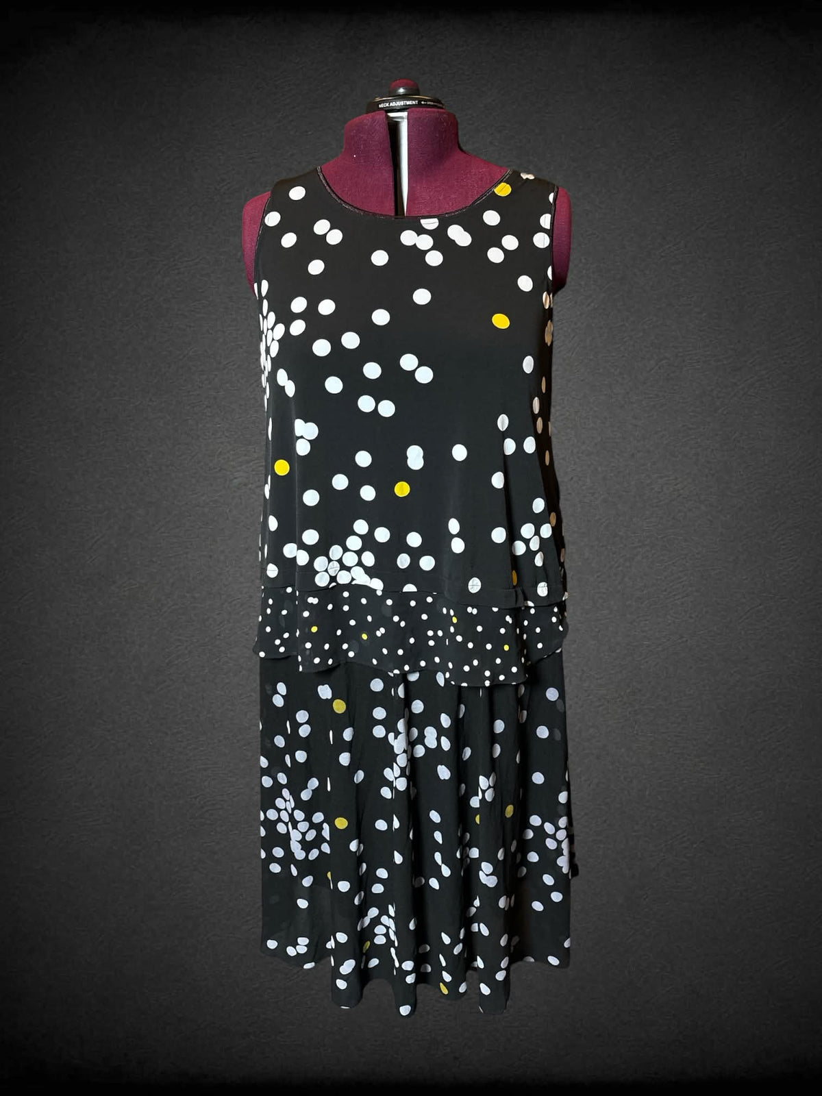 2X Alfani black two-piece set featuring flowy top and skirt with polka-dot pattern