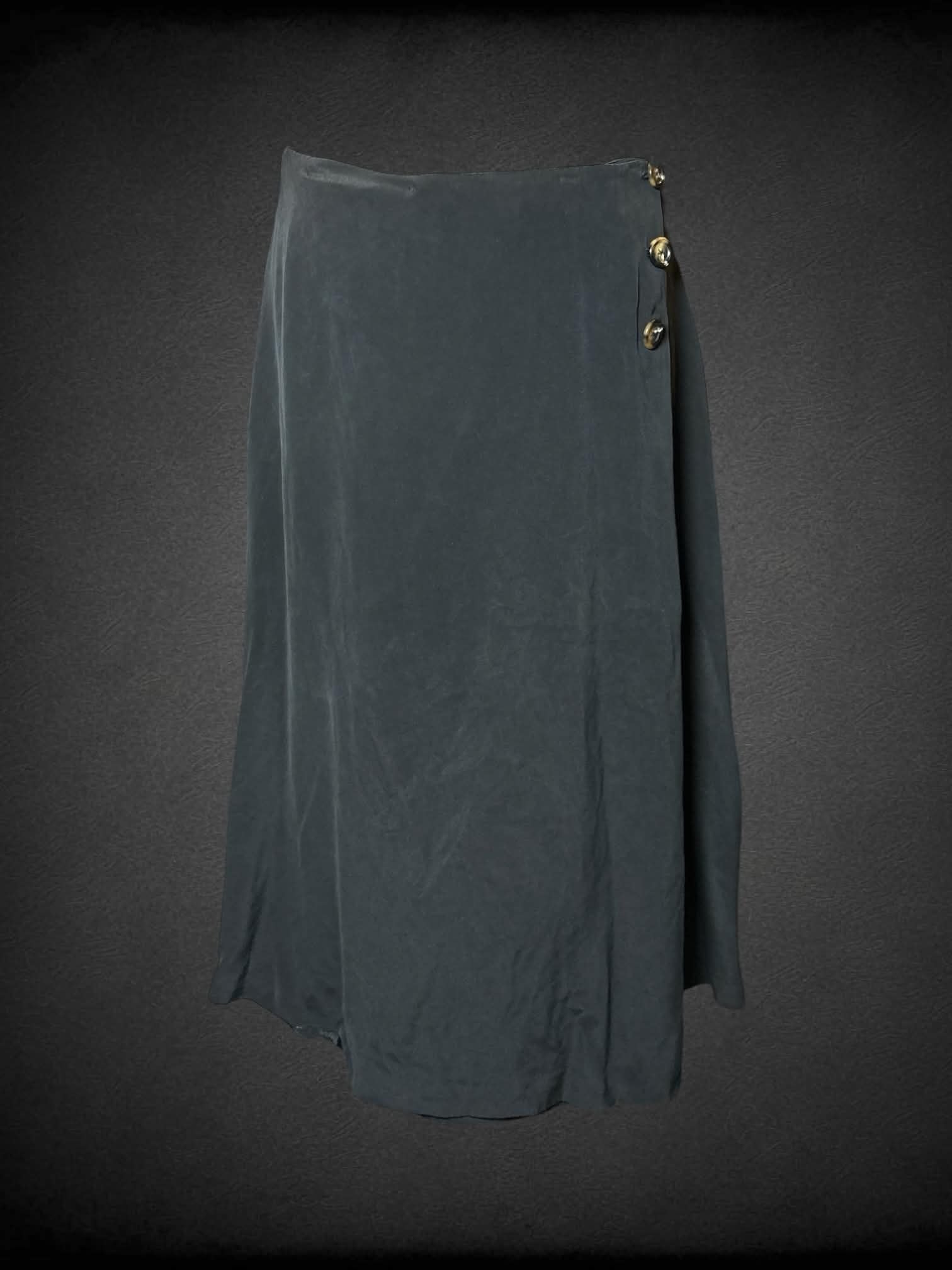 1X Jones New York vintage black silk skirt with buttons on side