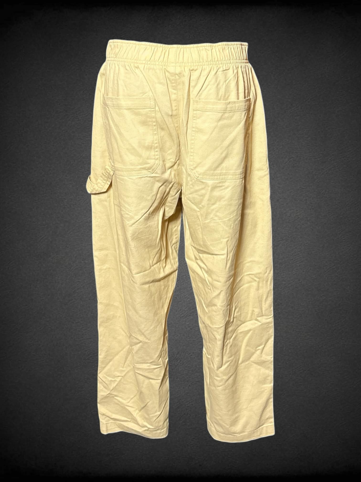 M Old Navy pale yellow high-rise pants with stretch waist
