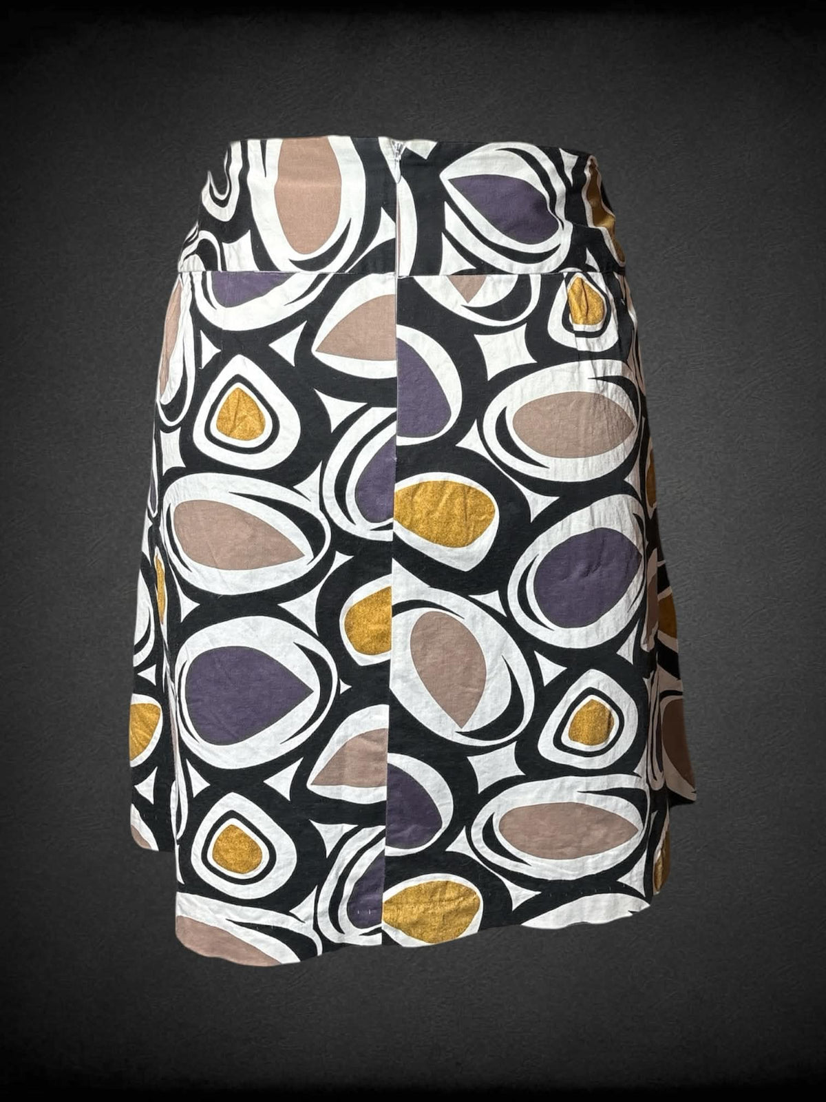 0X Lane Bryant vintage white pencil skirt with black, gold and brown abstract pattern, and zipper on back
