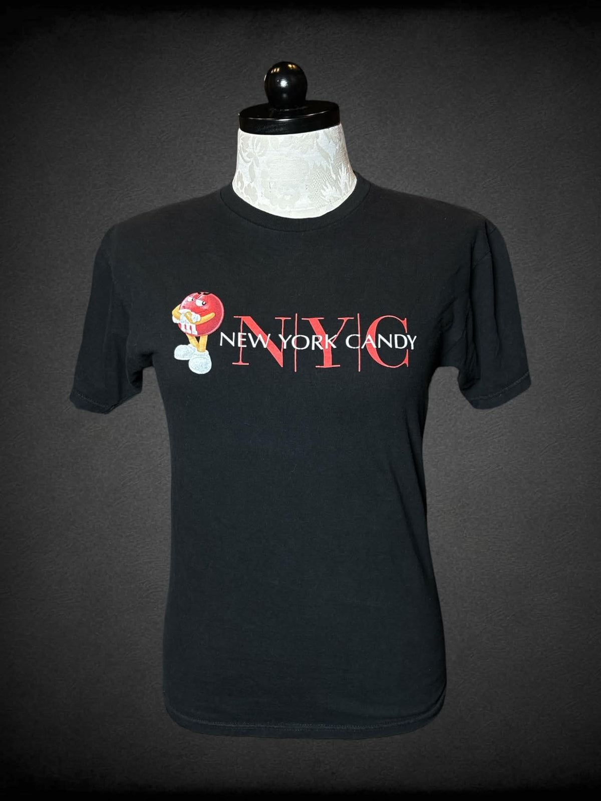1X M&M’s World vintage black t shirt with M&M NYC store graphic on front