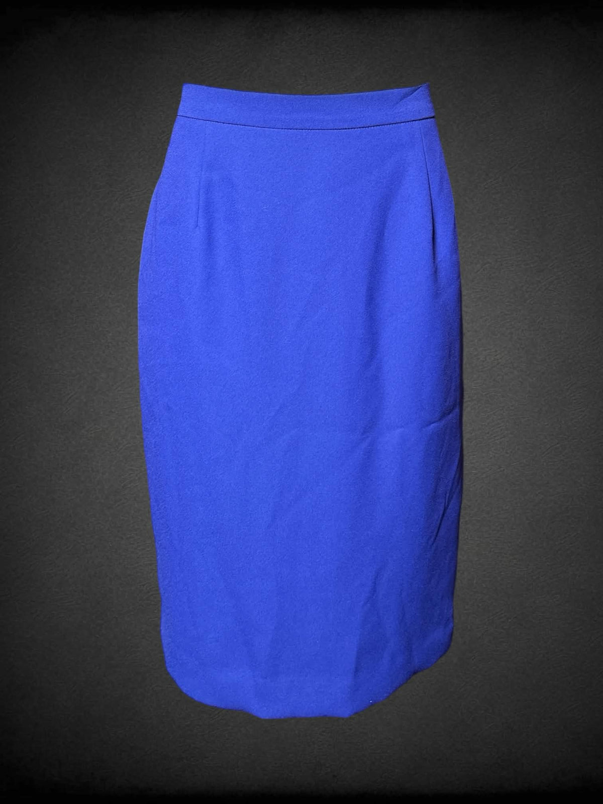 L royal blue skirt with stretch waist, and zipper on back