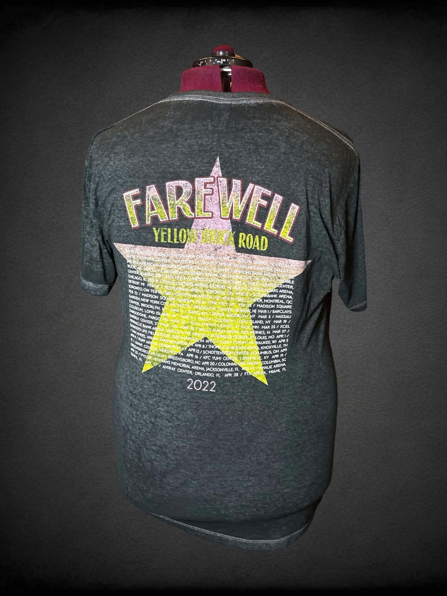 3X Elton grey t shirt with Elton John’s “Farewell Yellow Brick Road Tour” graphic on front and tour dates on back