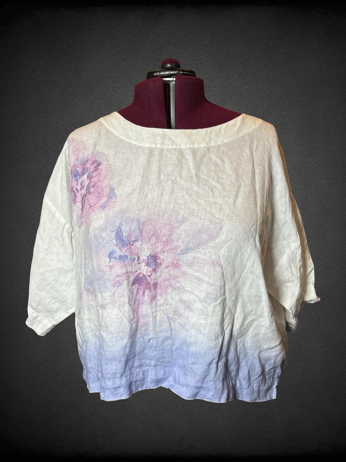 3X Pure Jill white linen top with watercolor flower design