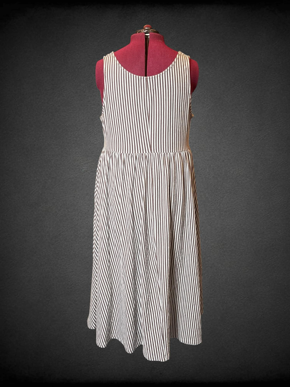 4X Fashion Brand Company designer blue & brown striped dress with pockets