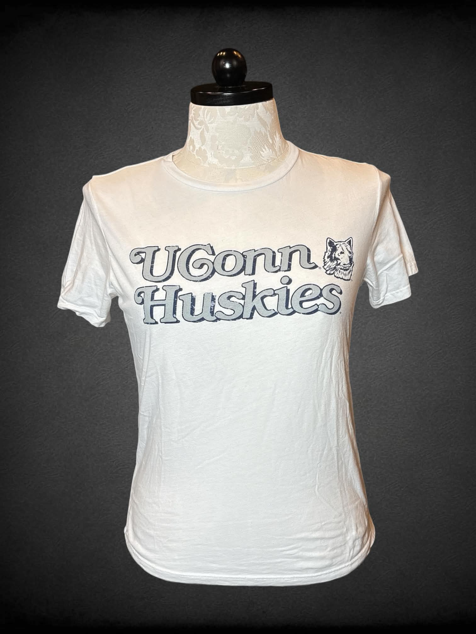 0X Reserve white t shirt with 1970’s style UConn Huskies logo on front