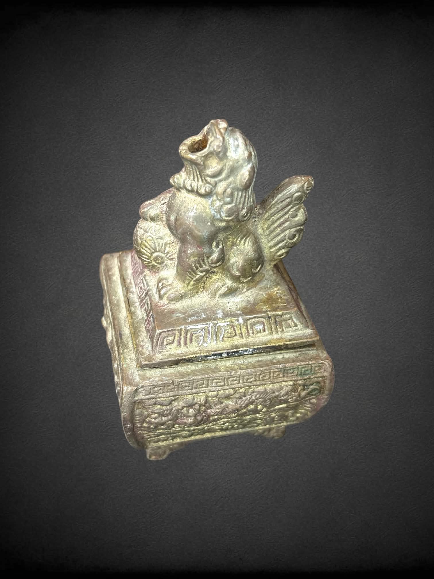 Antique bronze Shishi Lion censer, Japanese intense holder