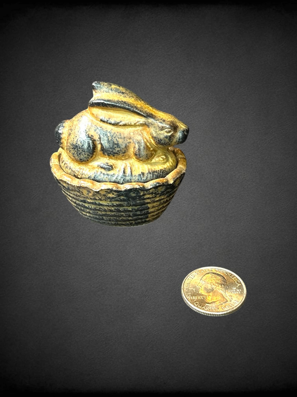 Ceramic bunny in a basket trinket box