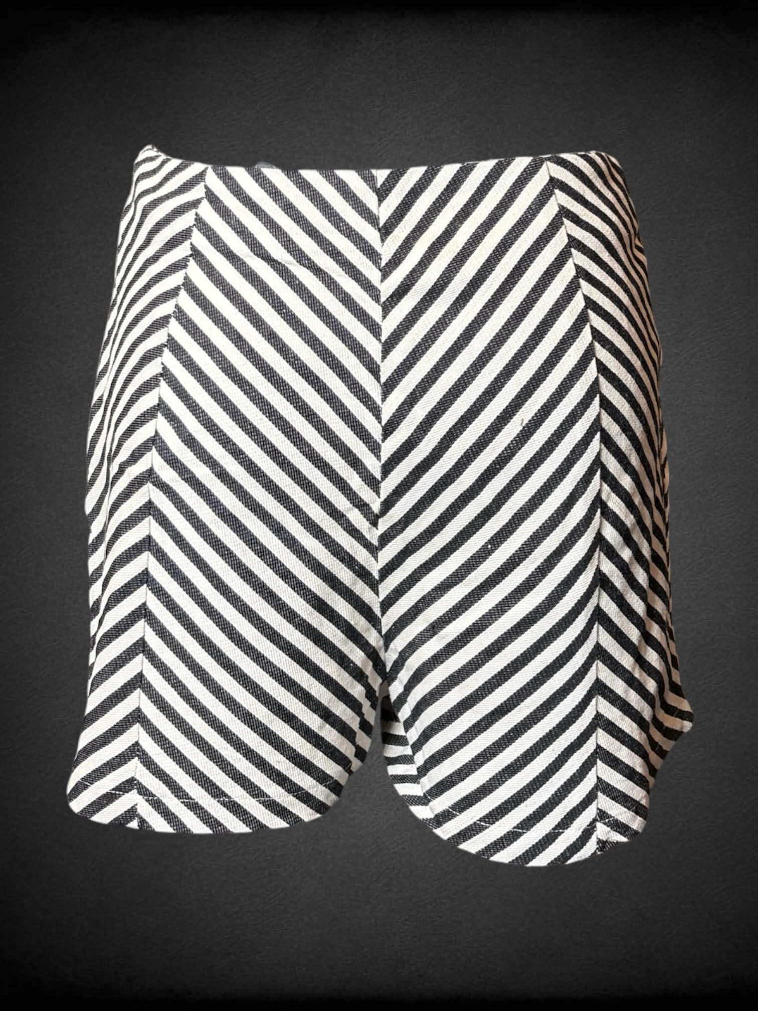 S Bar III black & white striped high-waisted shorts with zipper on side