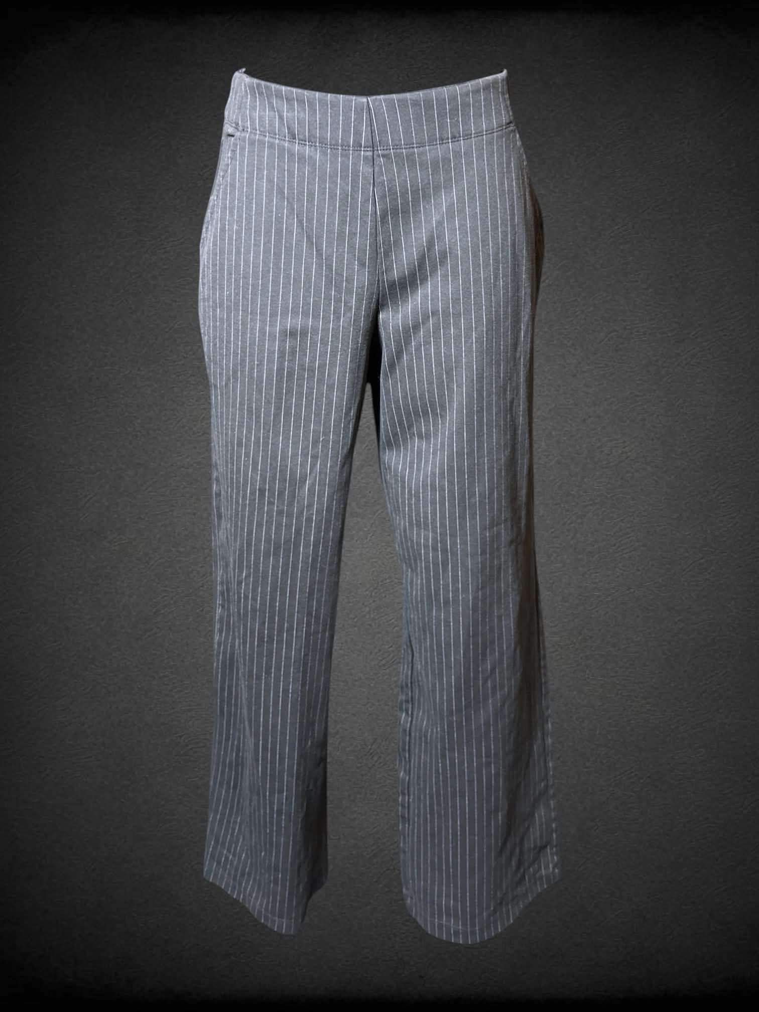 S Max Studio black high-waisted wide leg formal pants, with striped design, pockets, and stretch waist