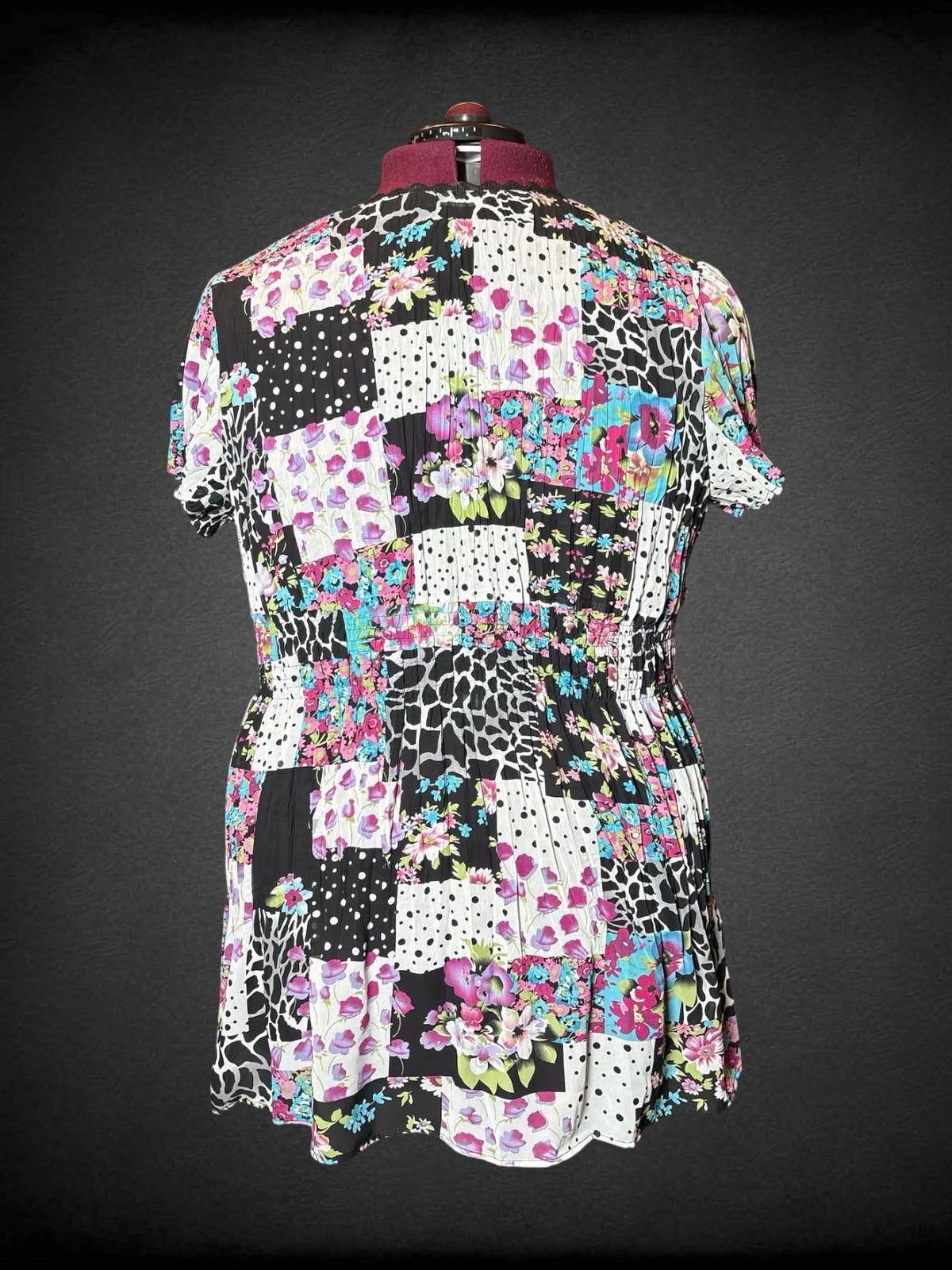 2X Notations Y2K white sheer pleated flowy blouse with colorful “quilt-like” floral and polka dot designs, shirred waist, and buttons on front