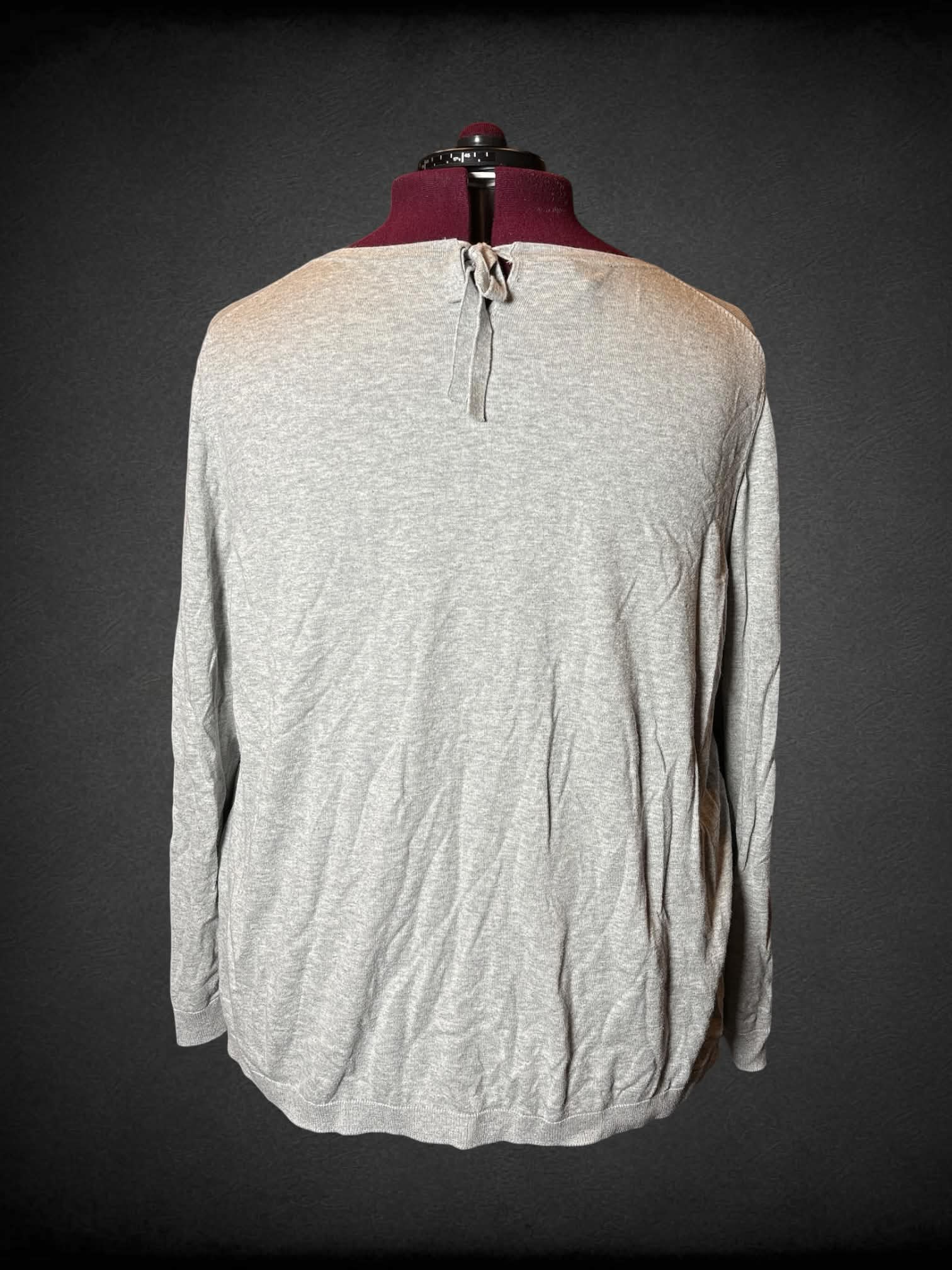 3X Talbots grey long-sleeve knit top with flamingo graphic on front, and small cutout on back