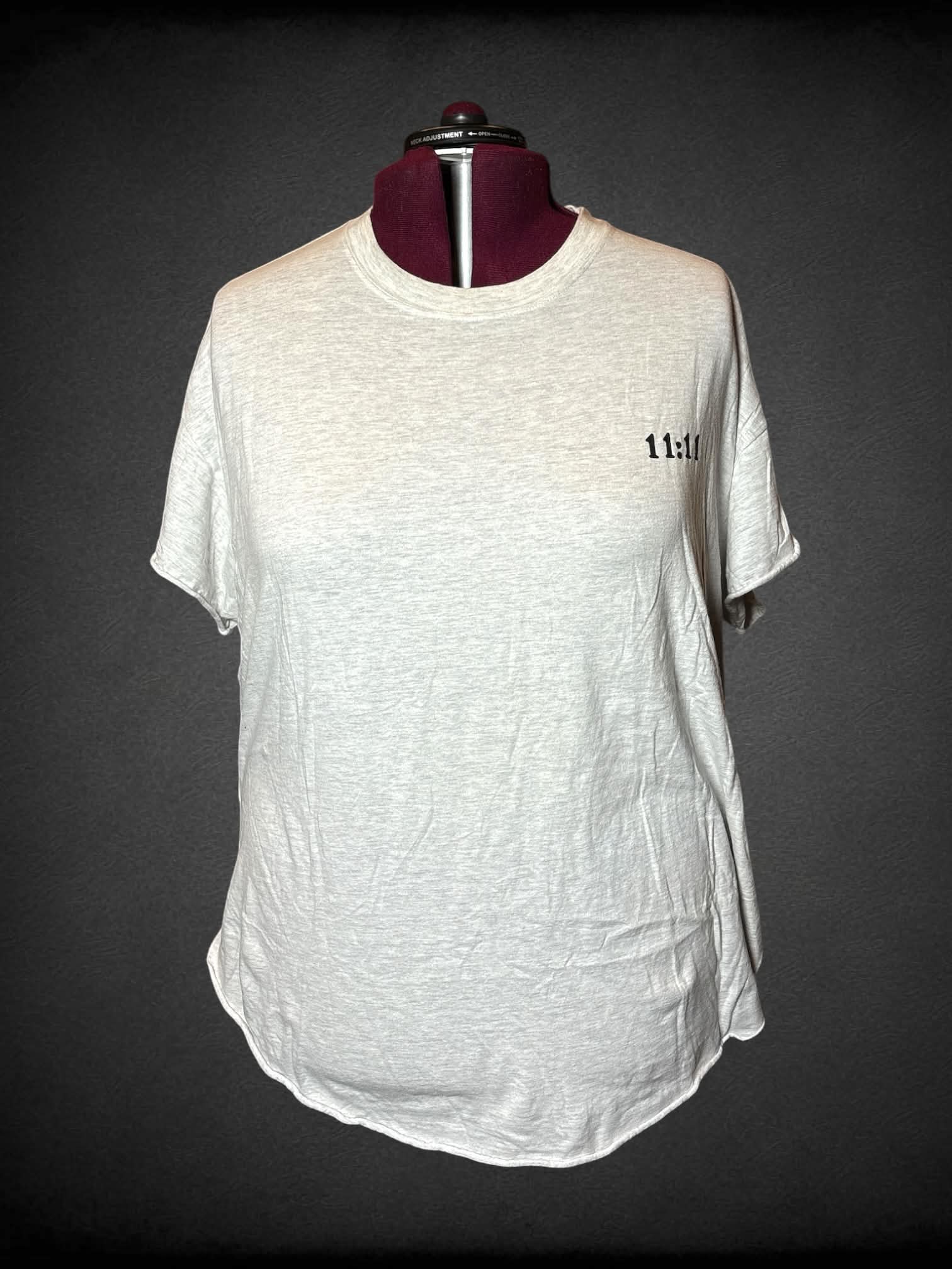 4X Pebby Forevee light heather grey t shirt with “11:11” on front and Angel Numbers writing on back