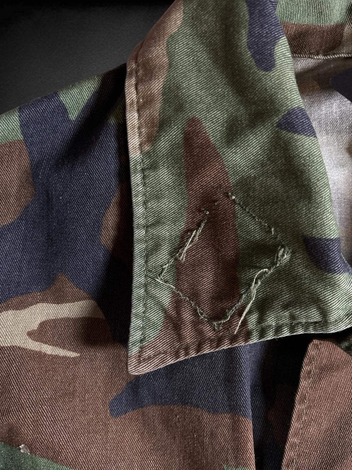 M Army camo button-up jacket with pockets