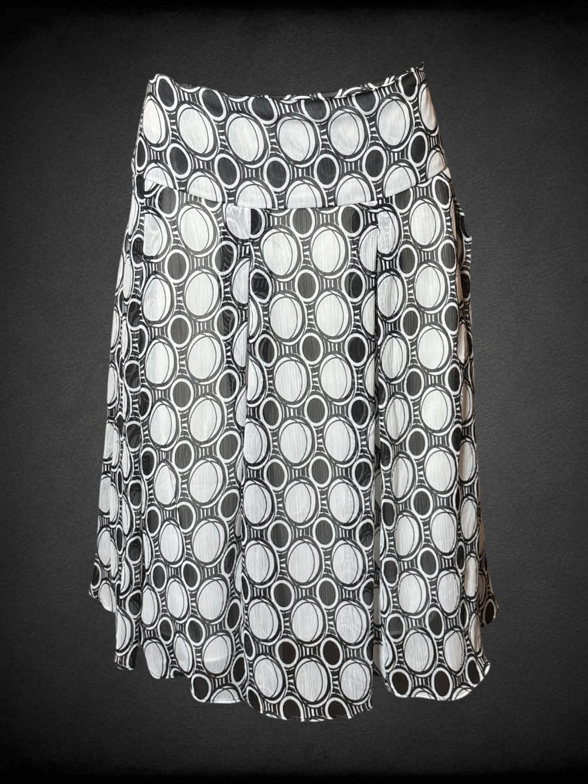 L DressBarn Y2K white flowy skirt with black circular design, and zipper on side