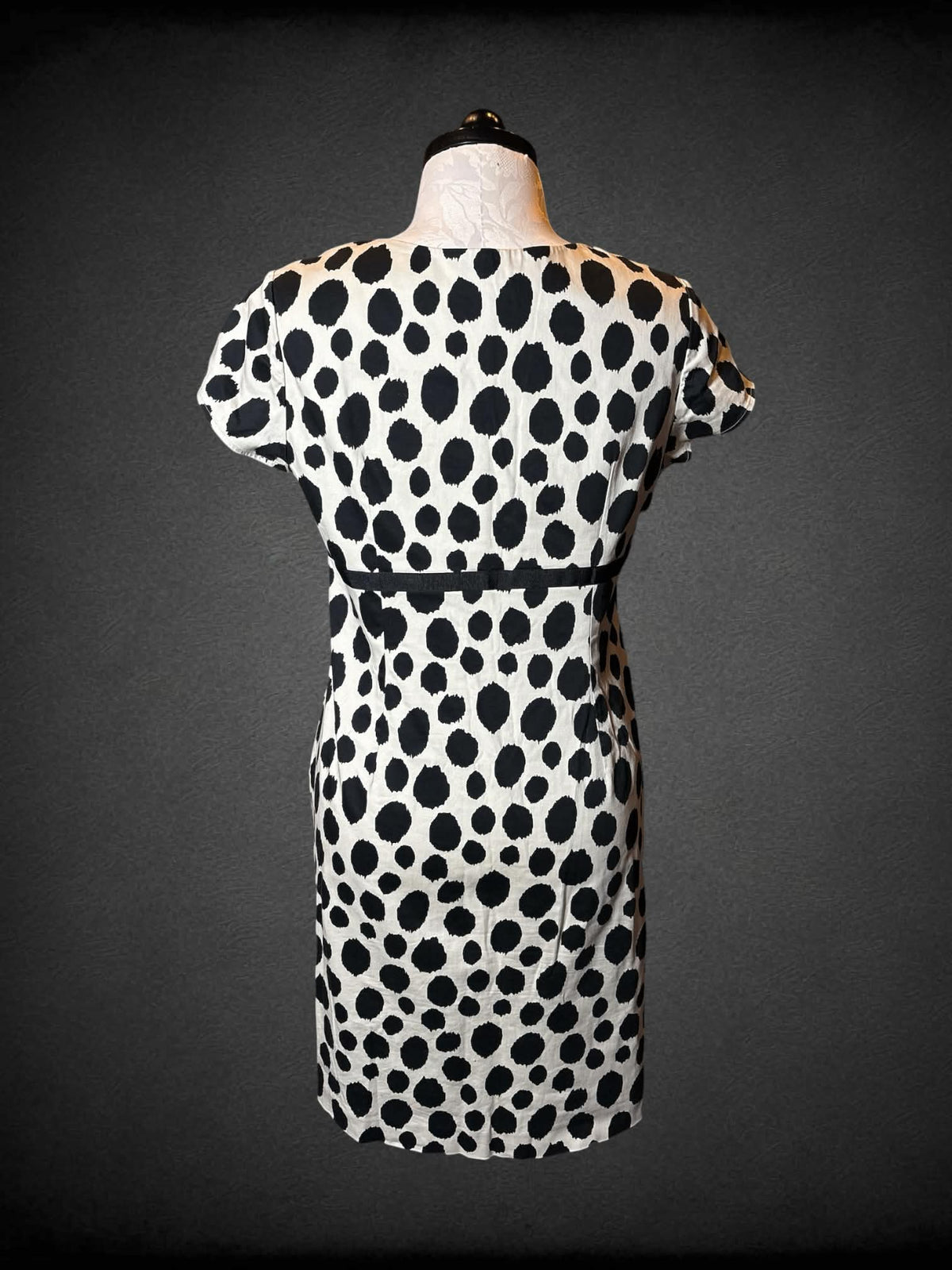XL Boden white dress with black spotted pattern, and zipper on side