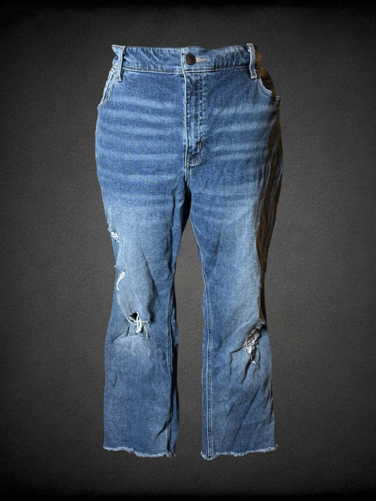 1X Lane Bryant blue high-waisted cropped jeans with distressed design