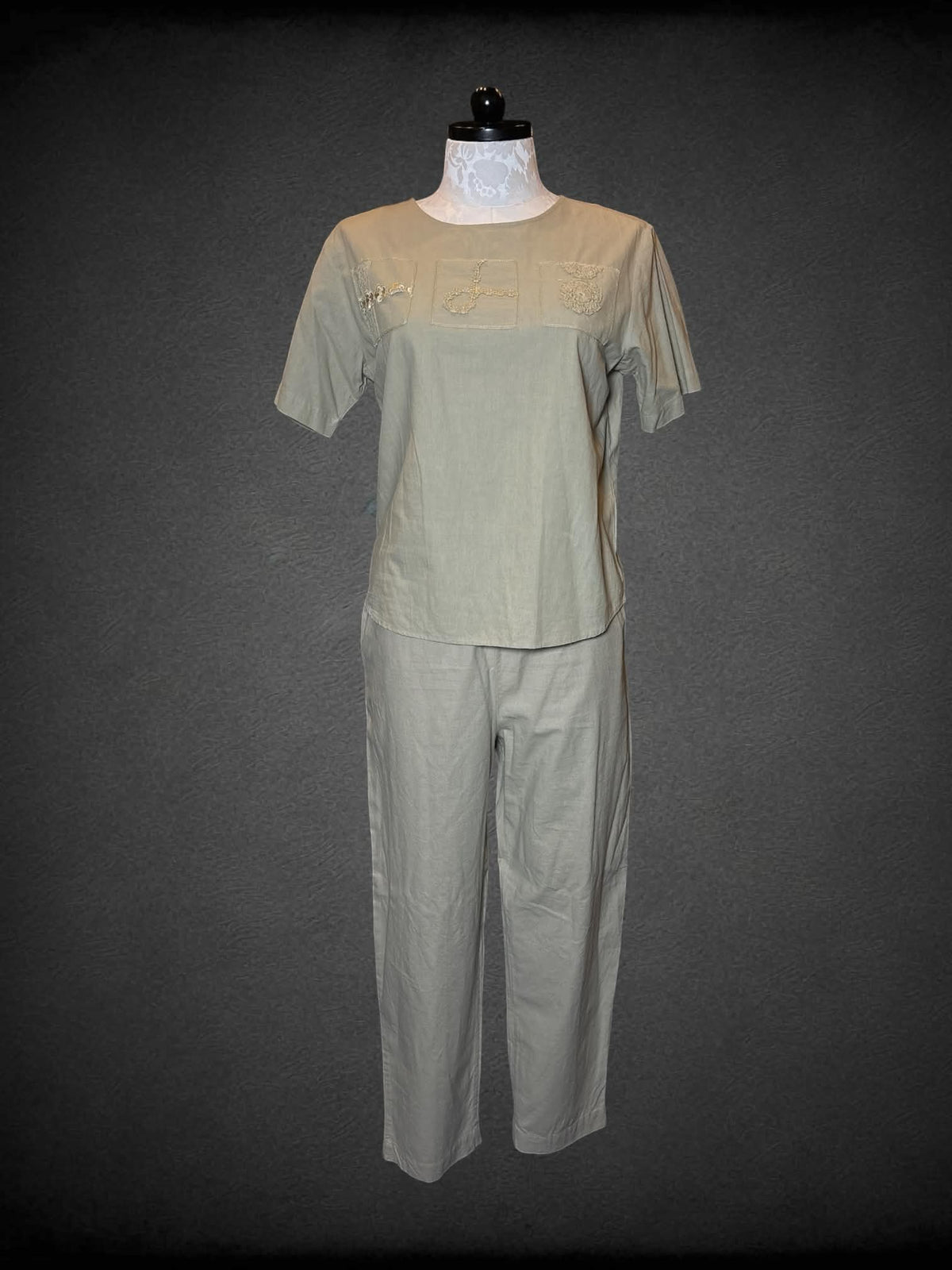 0X Halsey Collection vintage tan two-piece set with pants, and top with embroidery on front