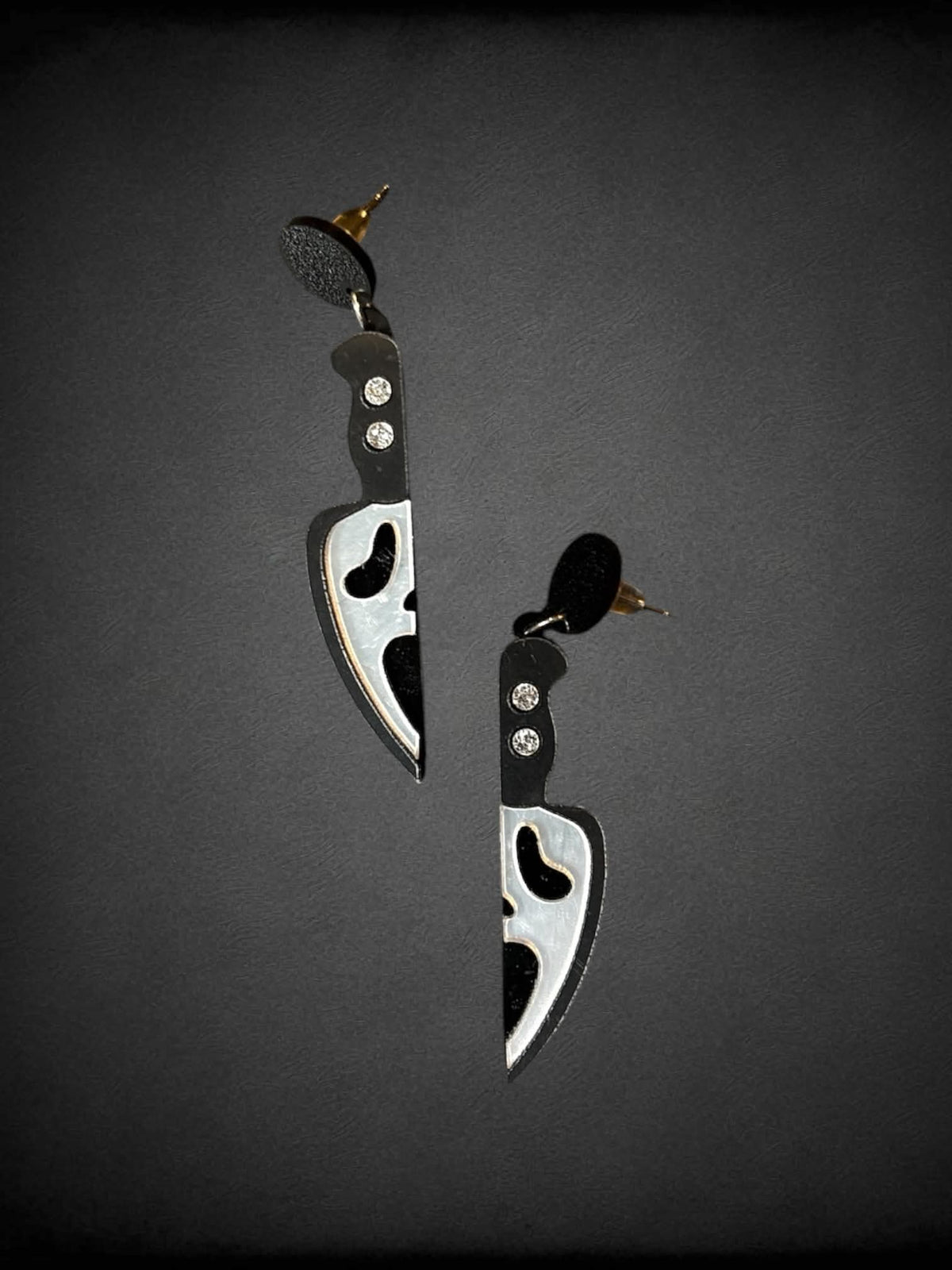 Scream “Ghost Face” knife earrings