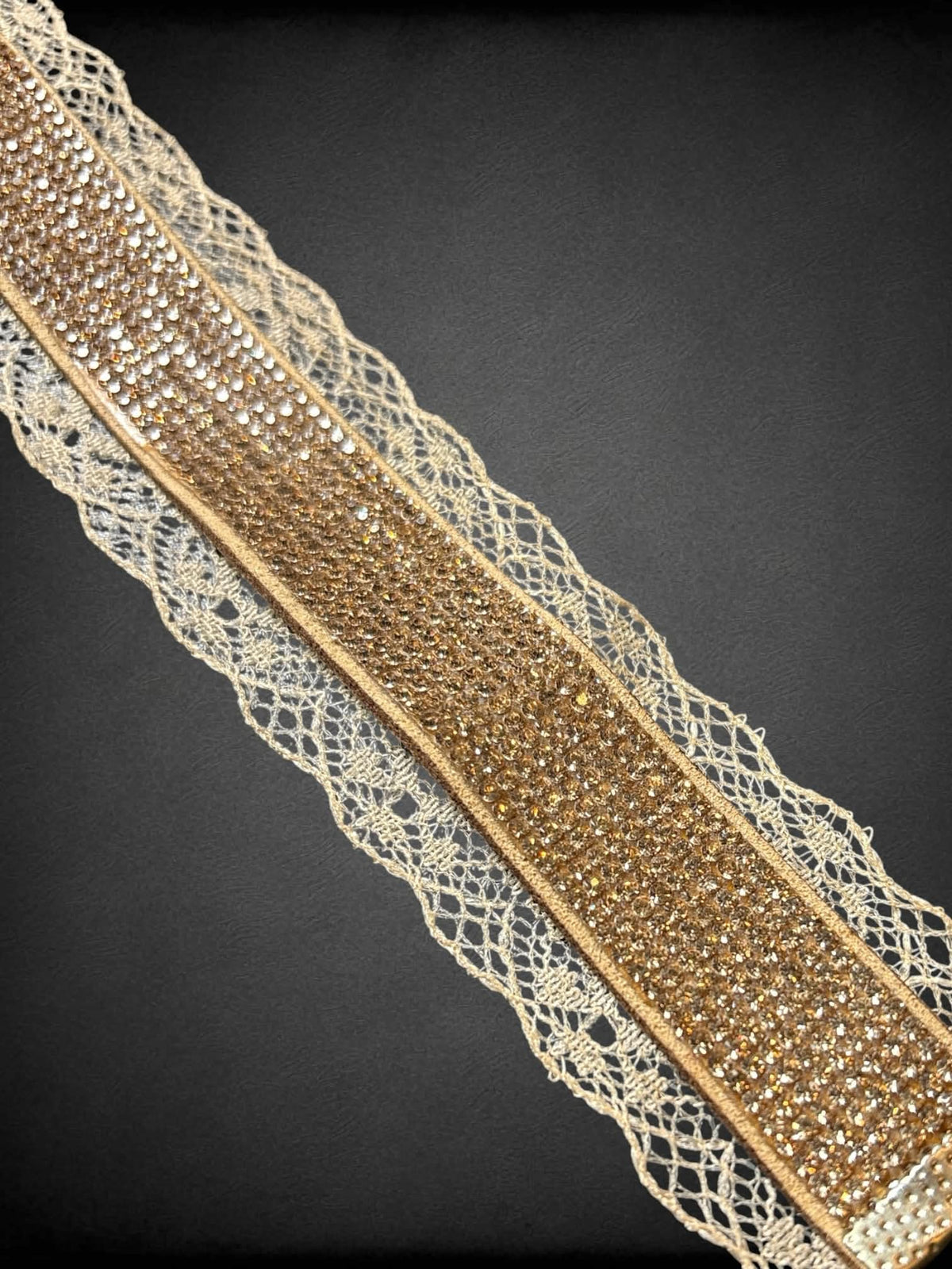 Champagne bedazzled shocker with beige lace, and clasp closure