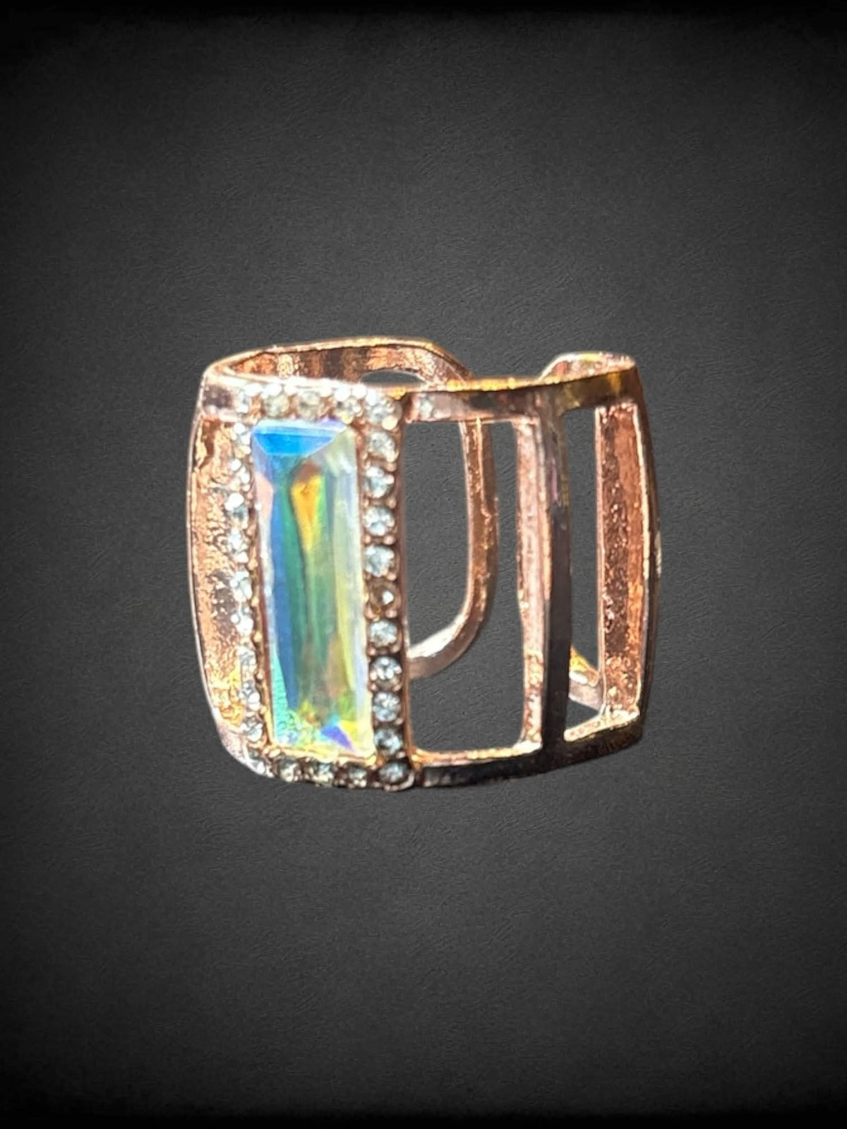 Size 8 chunky ring with bedazzled rhinestone